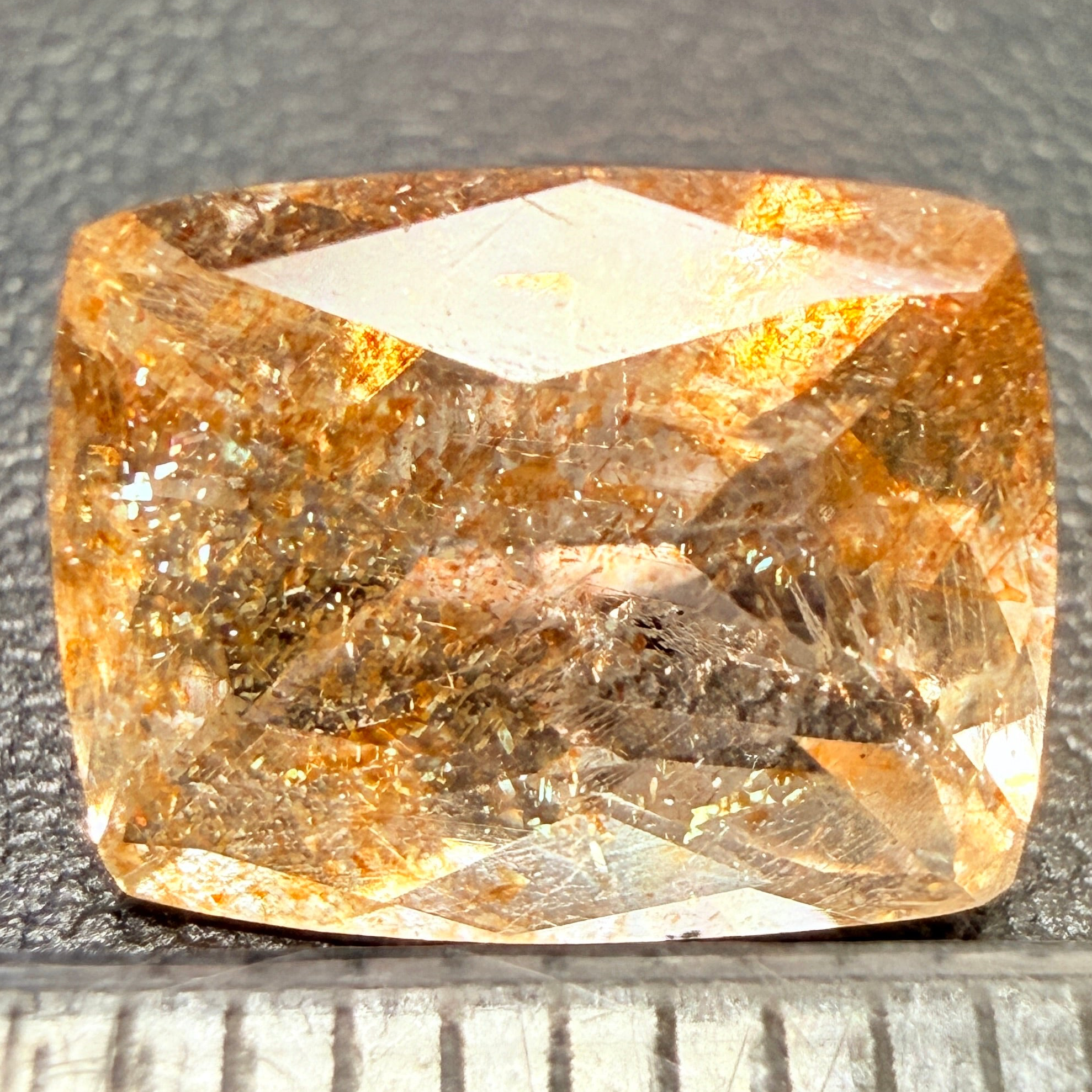 Confetti Sunstone, 2.70ct, Tanzania, Untreated Unheated