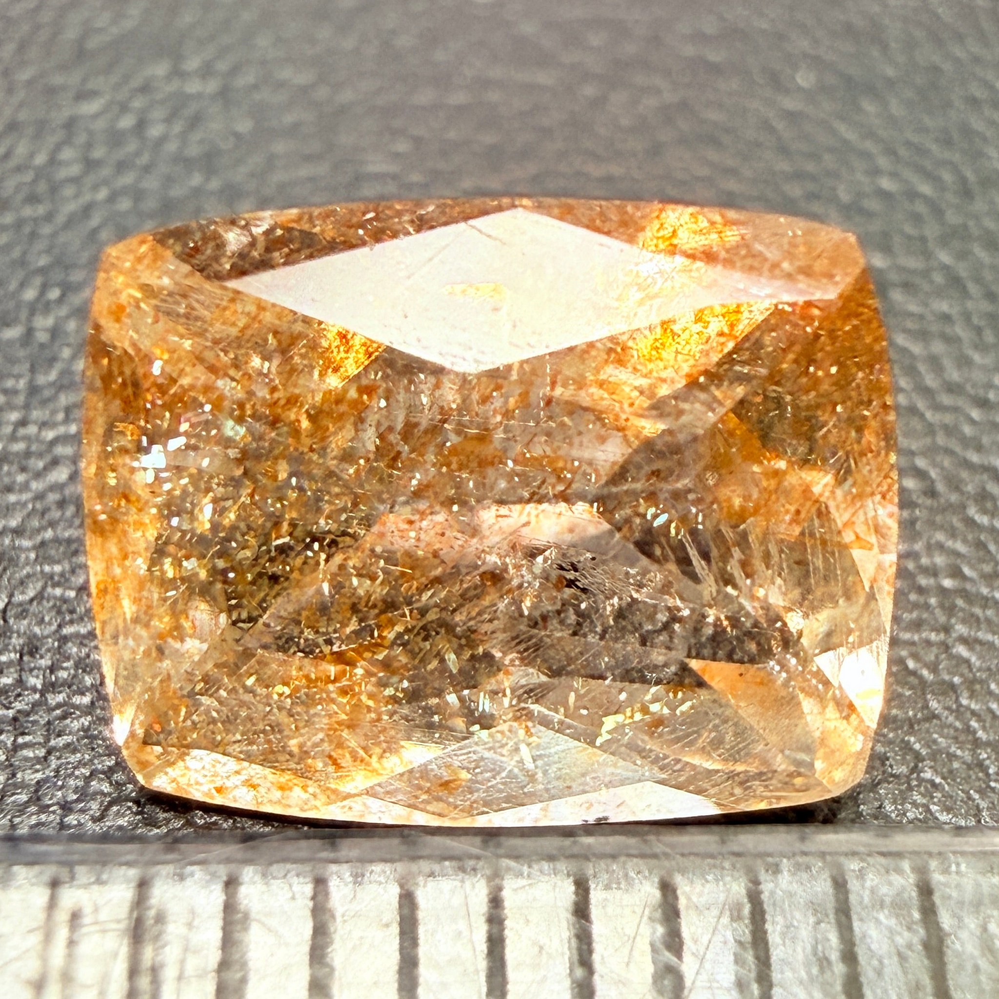 Confetti Sunstone, 2.70ct, Tanzania, Untreated Unheated