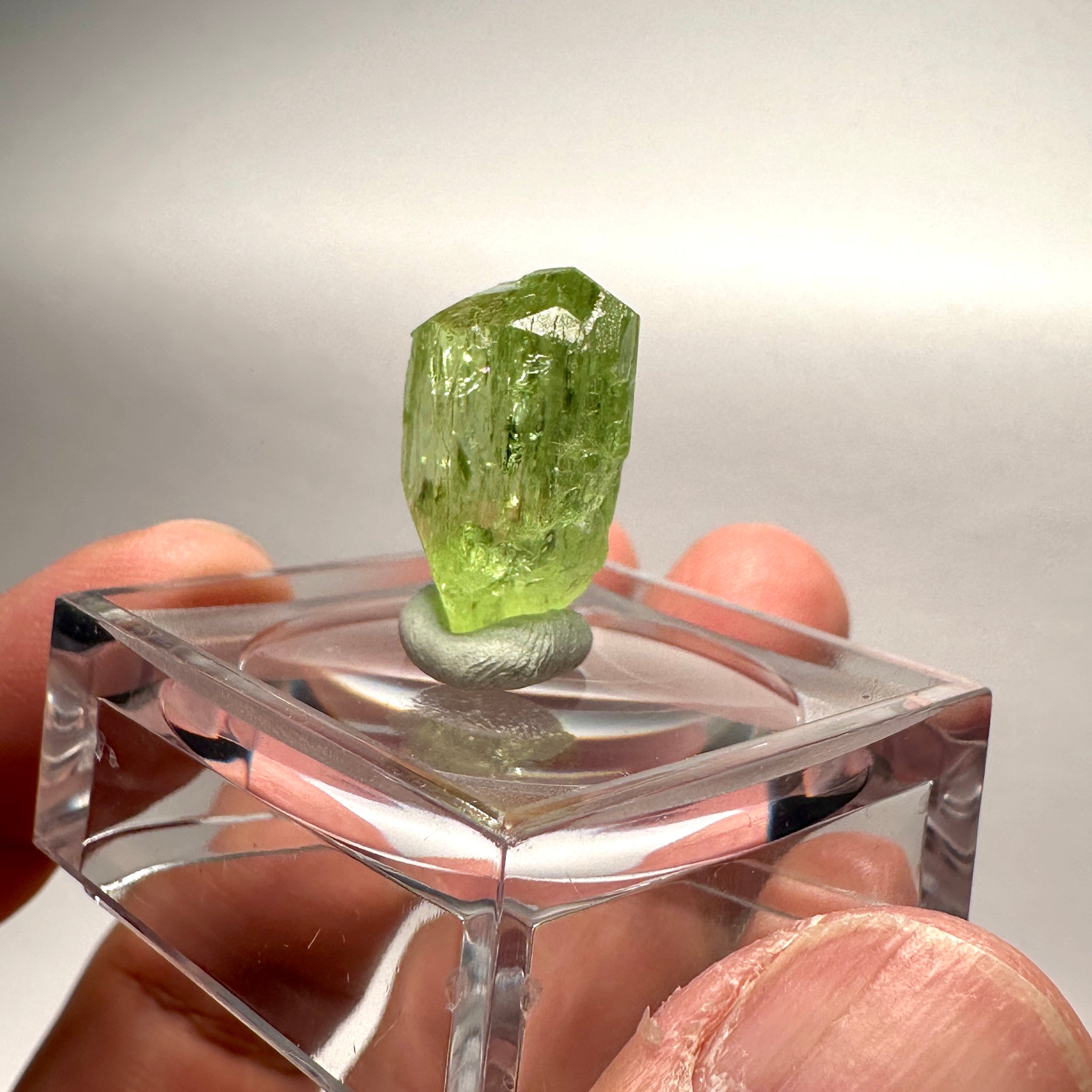 Diopside Crystal, 30.00ct, Merelani, Tanzania, Untreated Unheated. 20.2 x 14.5 x 9.7mm