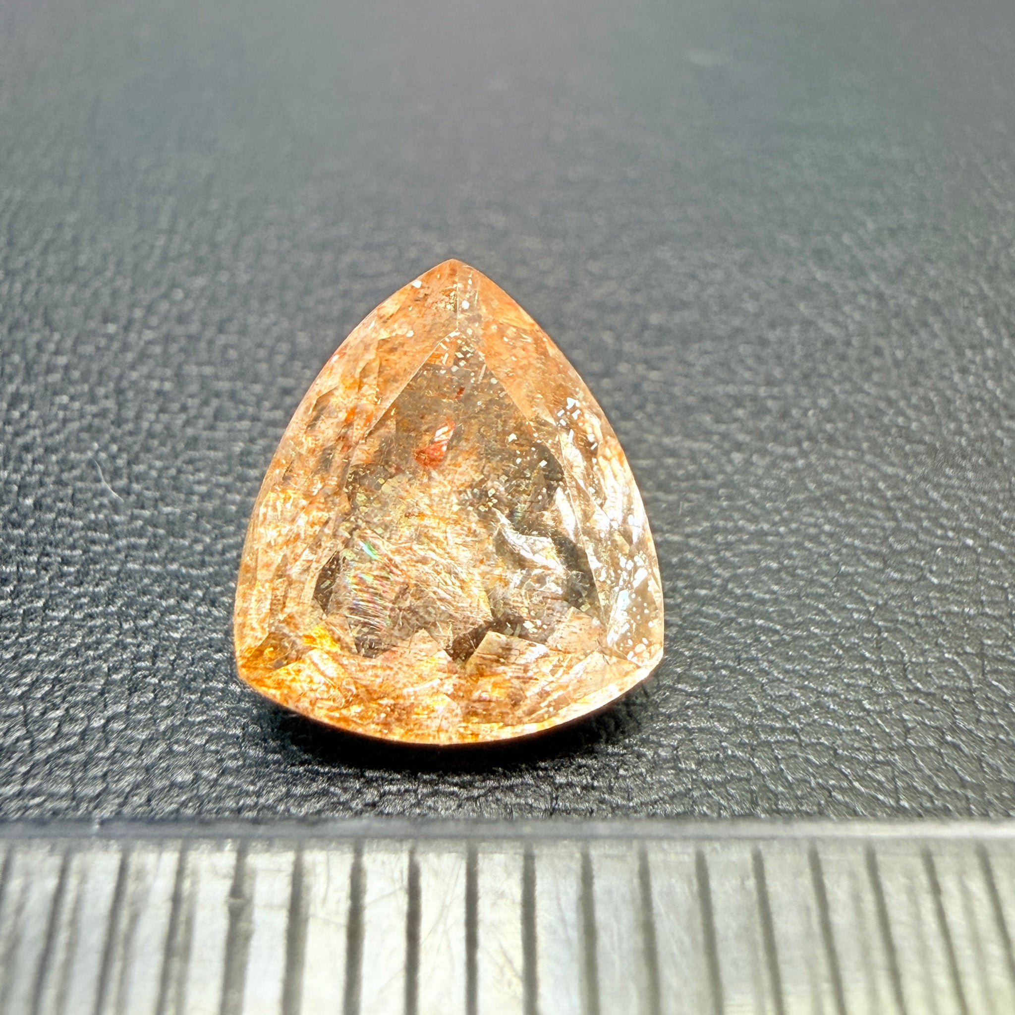 Confetti Sunstone, 2.30ct, Tanzania, Untreated Unheated