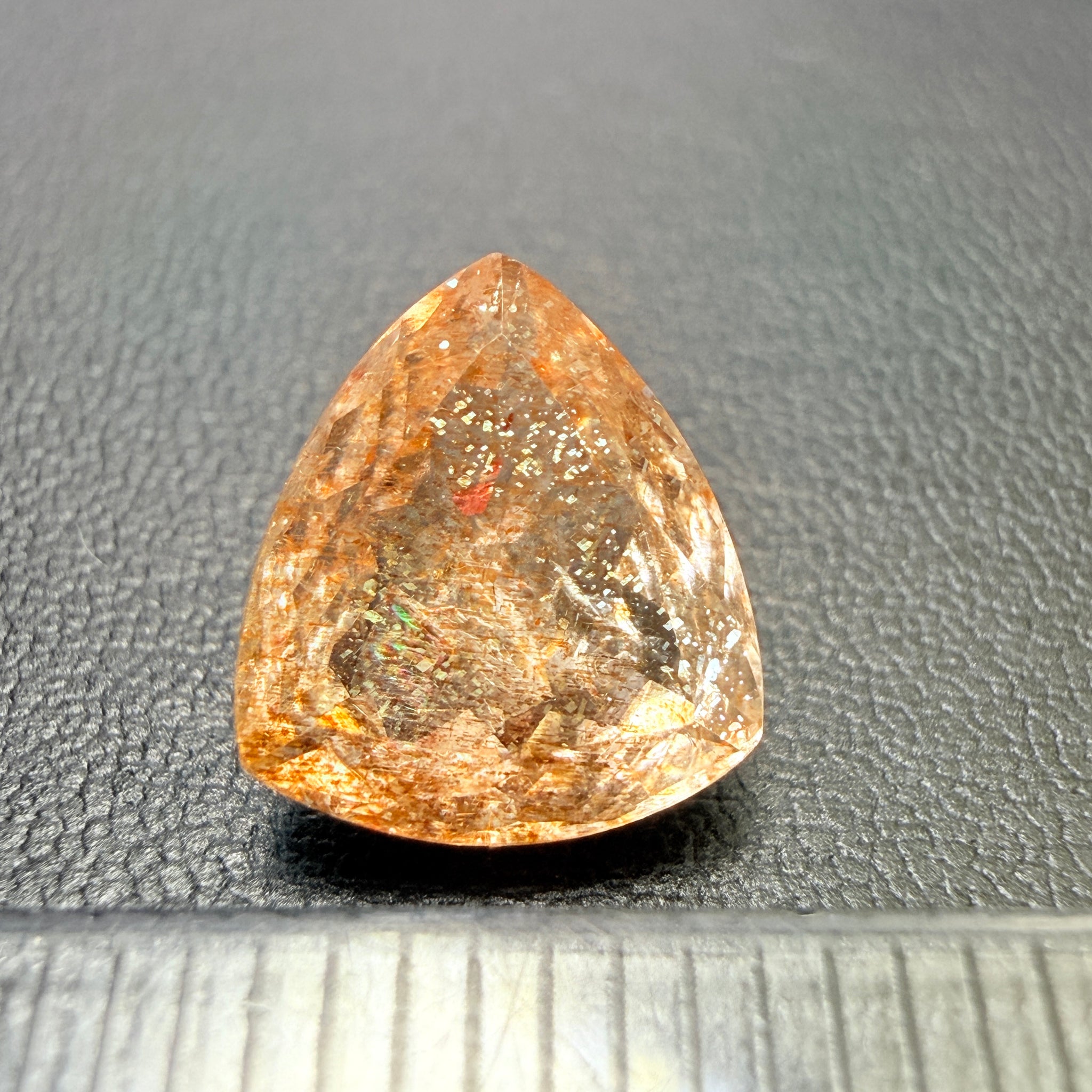 Confetti Sunstone, 2.30ct, Tanzania, Untreated Unheated