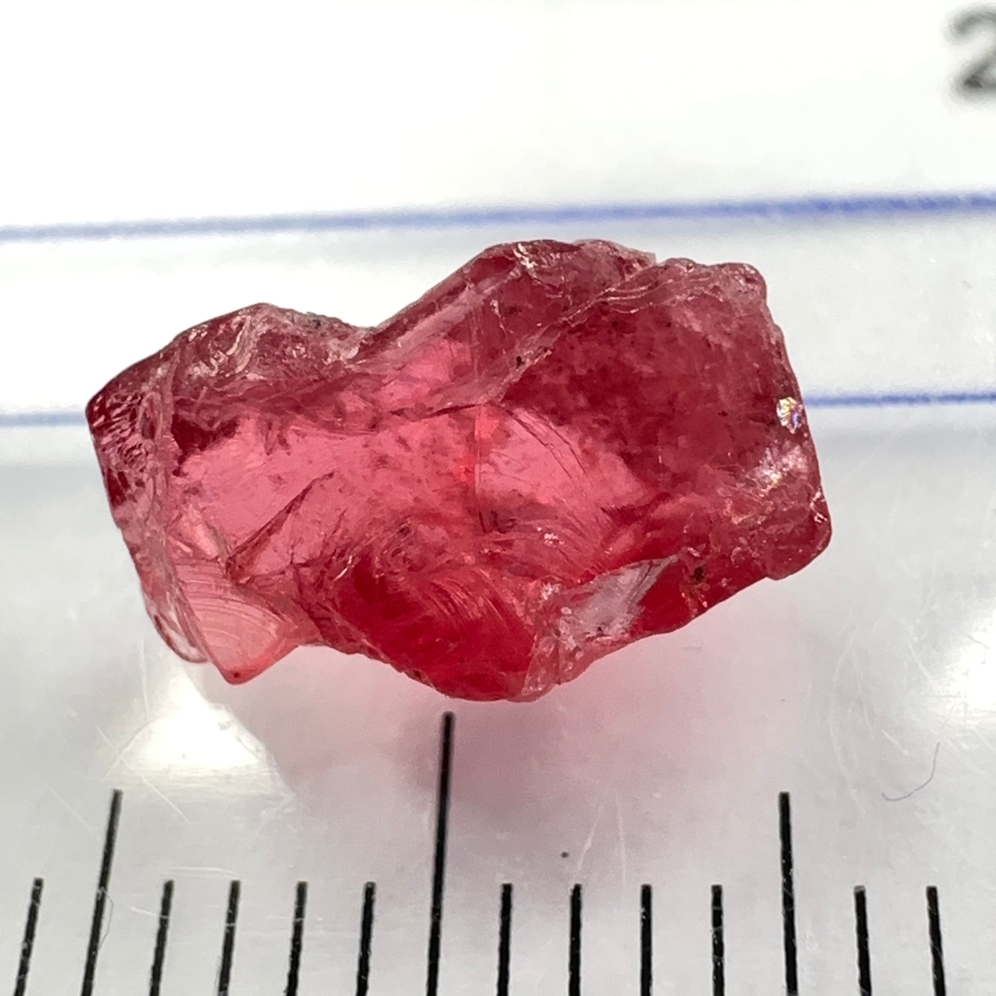 Spinel, 2.53ct, Mahenge, Untreated Unheated, very slight veils, slight cracks on the outside need to be removed on disk
