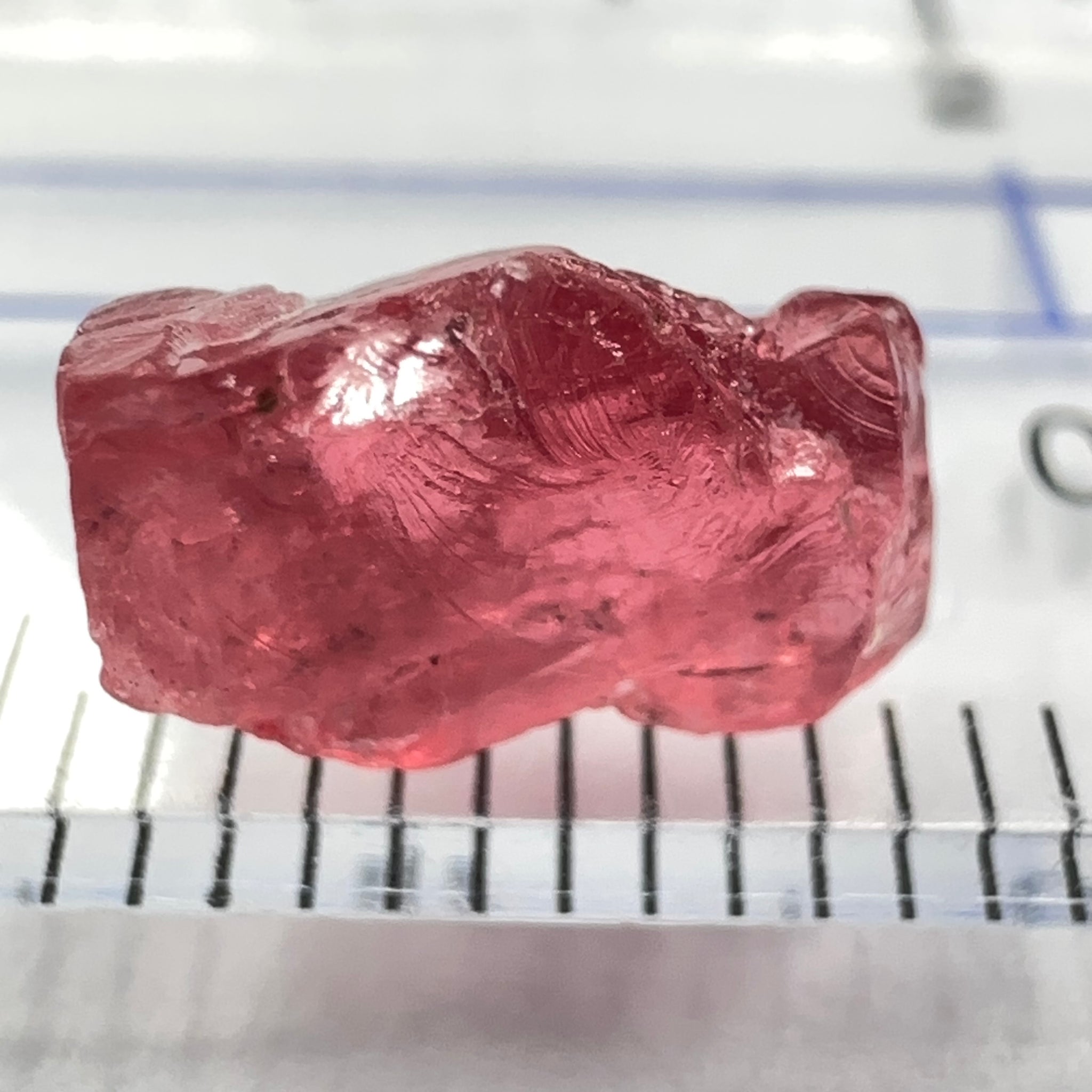 Spinel, 2.53ct, Mahenge, Untreated Unheated, very slight veils, slight cracks on the outside need to be removed on disk