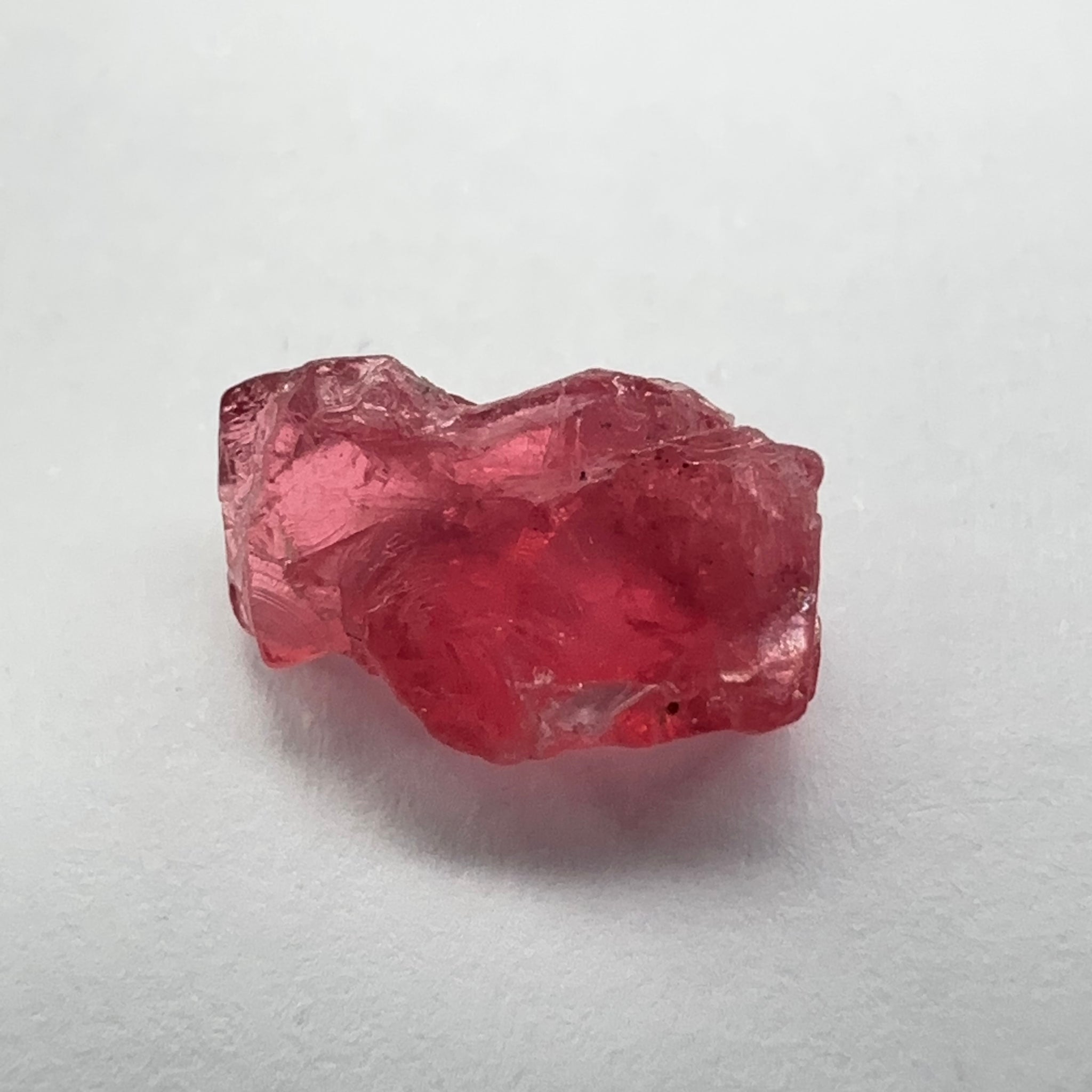 Spinel, 2.53ct, Mahenge, Untreated Unheated, very slight veils, slight cracks on the outside need to be removed on disk