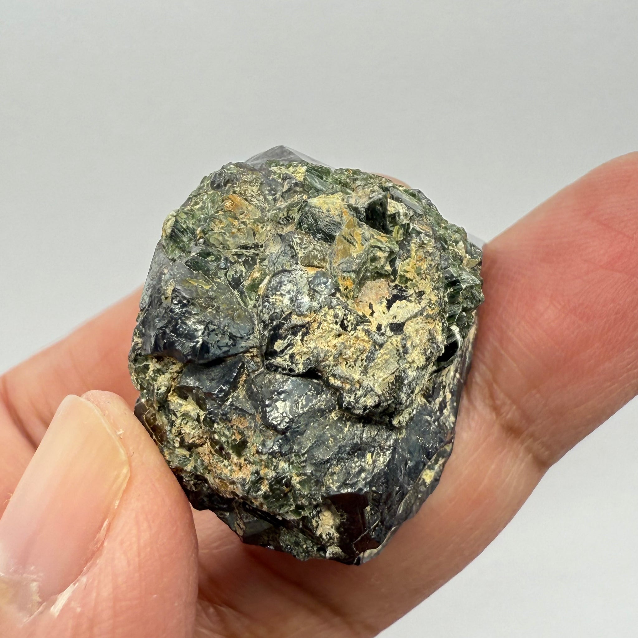 Magnetite Crystal, Merelani, same mining pit as Tanzanite, comes out with Tanzanite, Tanzania, Untreated Unheated. 40.40gm 31 x 26.9 x 27.8mm