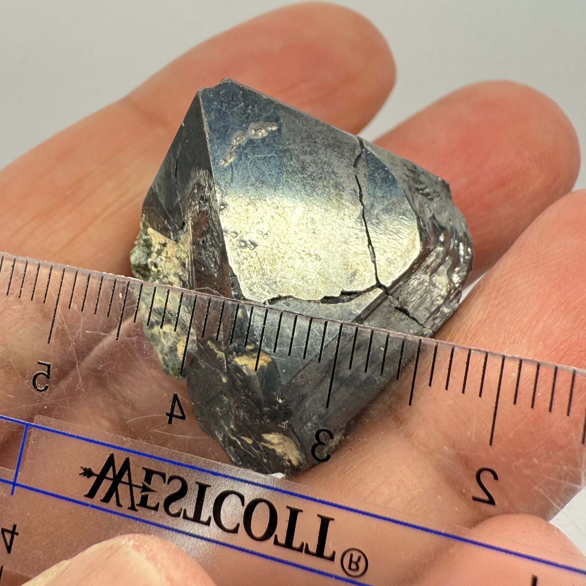 Magnetite Crystal, Merelani, same mining pit as Tanzanite, comes out with Tanzanite, Tanzania, Untreated Unheated. 40.40gm 31 x 26.9 x 27.8mm