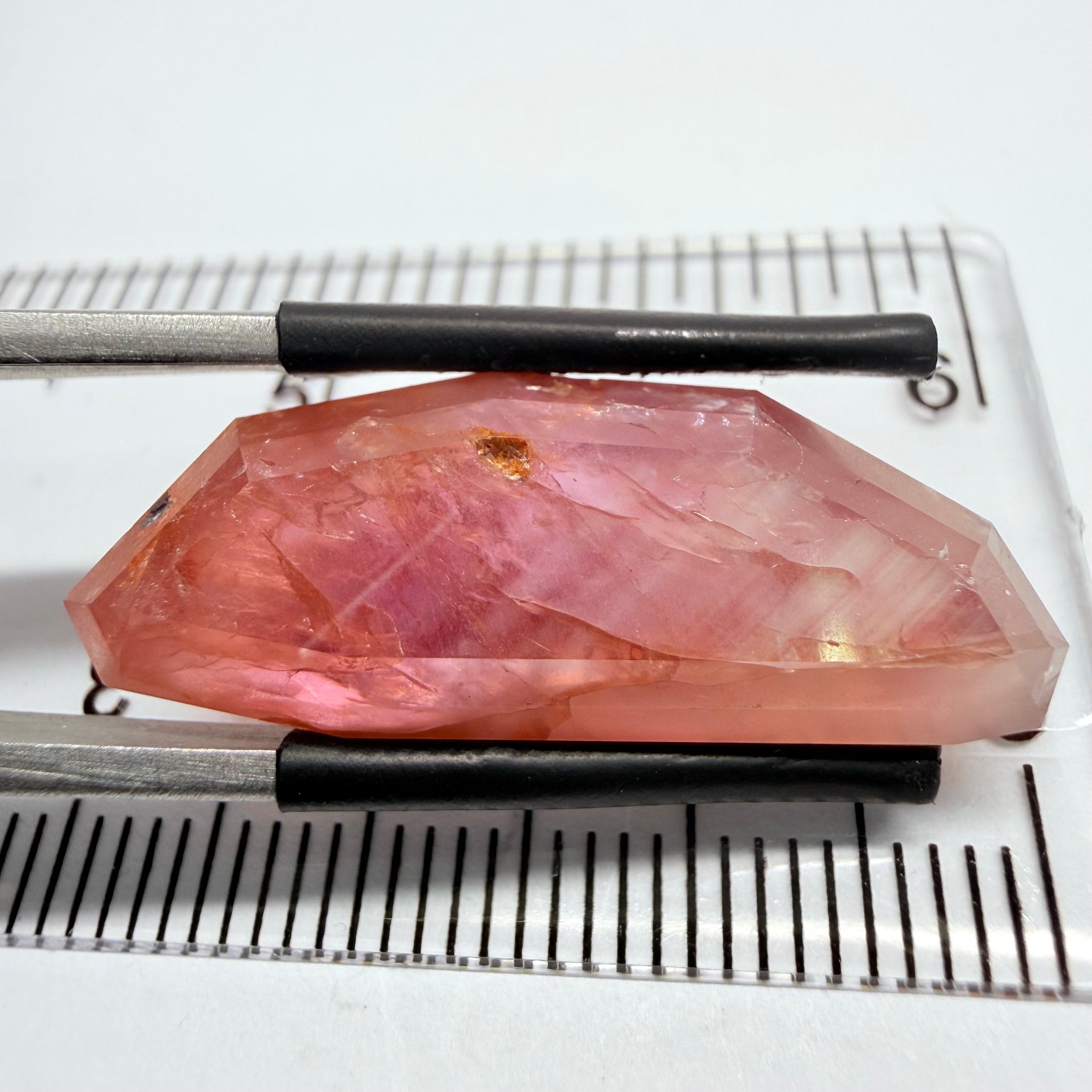 Sapphire, fancy cut double sided, make into a centrepiece for a pendant, 24.03ct, Tanzania, Untreated Unheated