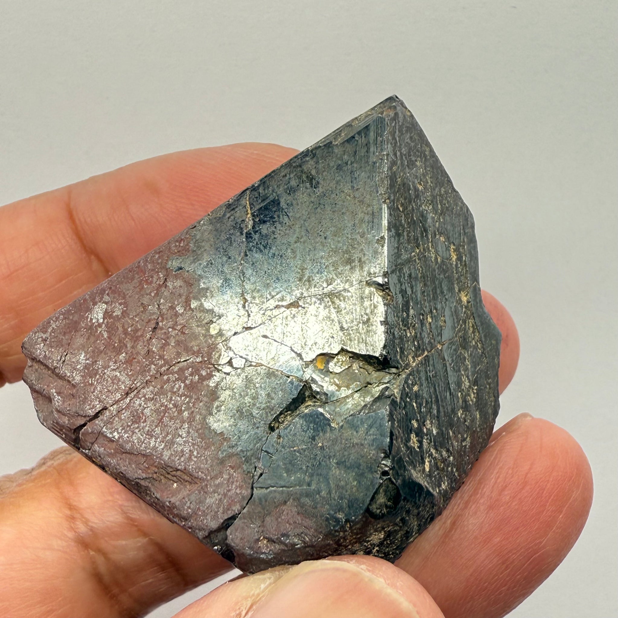 Magnetite Crystal, Merelani, same mining pit as Tanzanite, comes out with Tanzanite, Tanzania, Untreated Unheated. 99.70gm 45.1 x 38.6 x 33.0mm