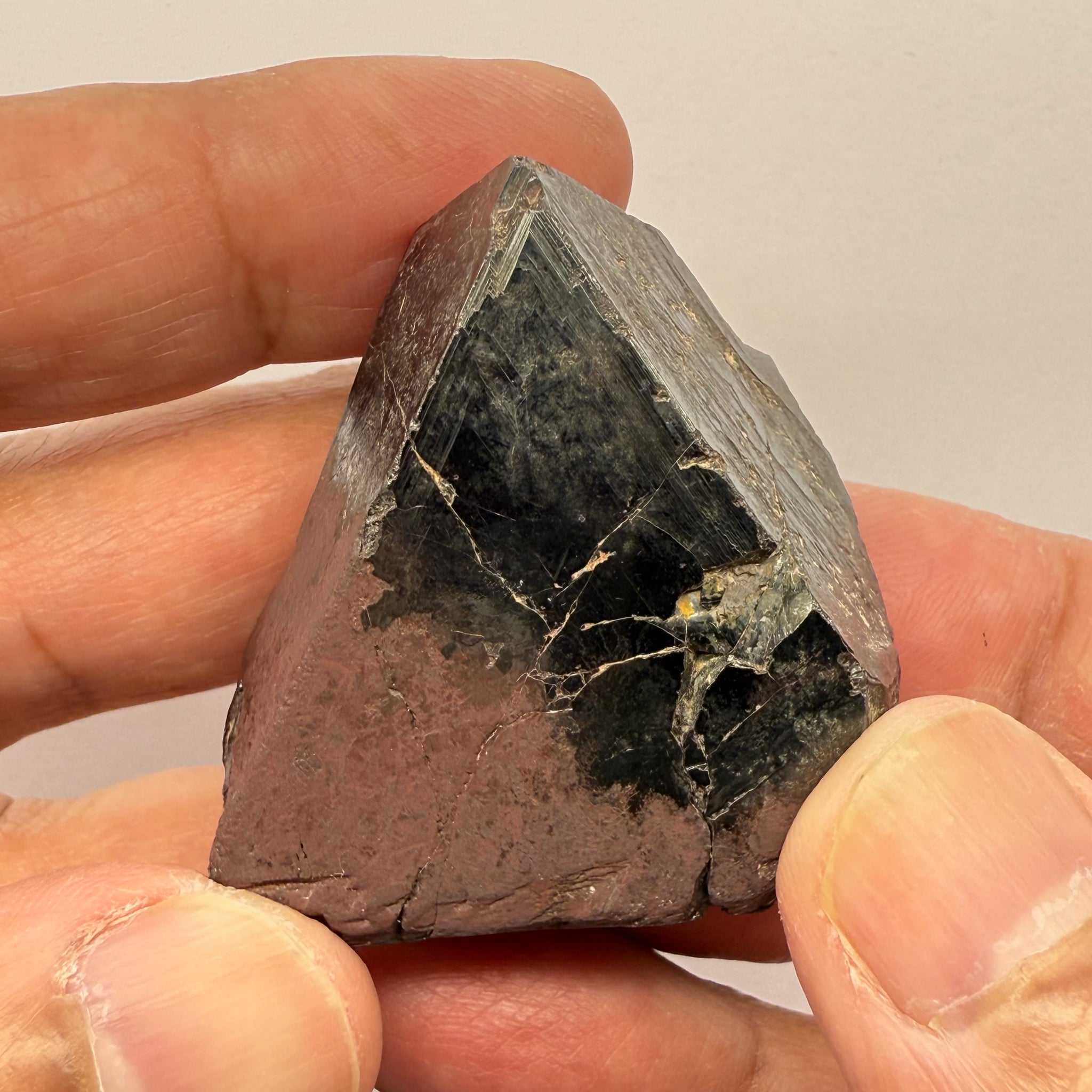 Magnetite Crystal, Merelani, same mining pit as Tanzanite, comes out with Tanzanite, Tanzania, Untreated Unheated. 99.70gm 45.1 x 38.6 x 33.0mm