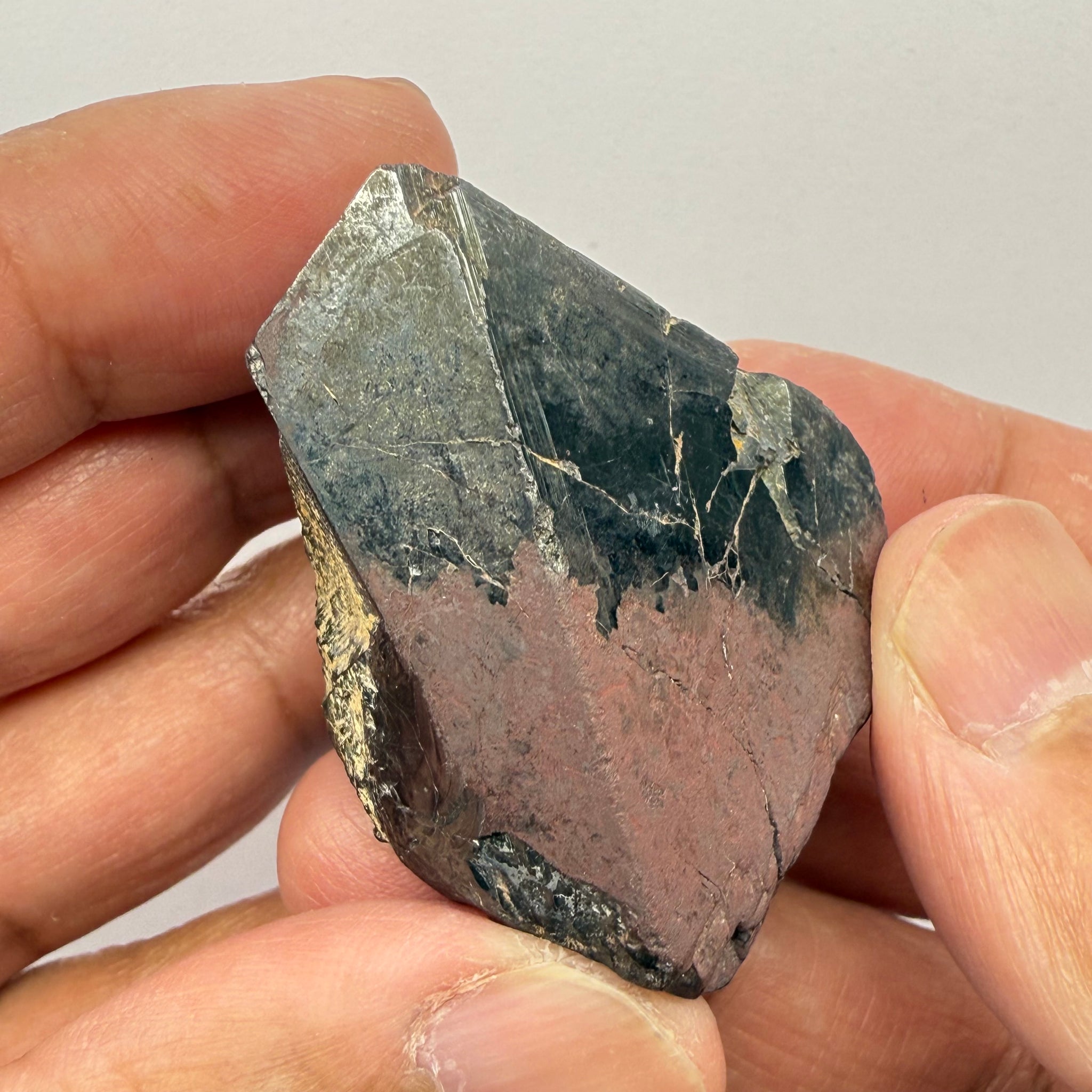 Magnetite Crystal, Merelani, same mining pit as Tanzanite, comes out with Tanzanite, Tanzania, Untreated Unheated. 99.70gm 45.1 x 38.6 x 33.0mm