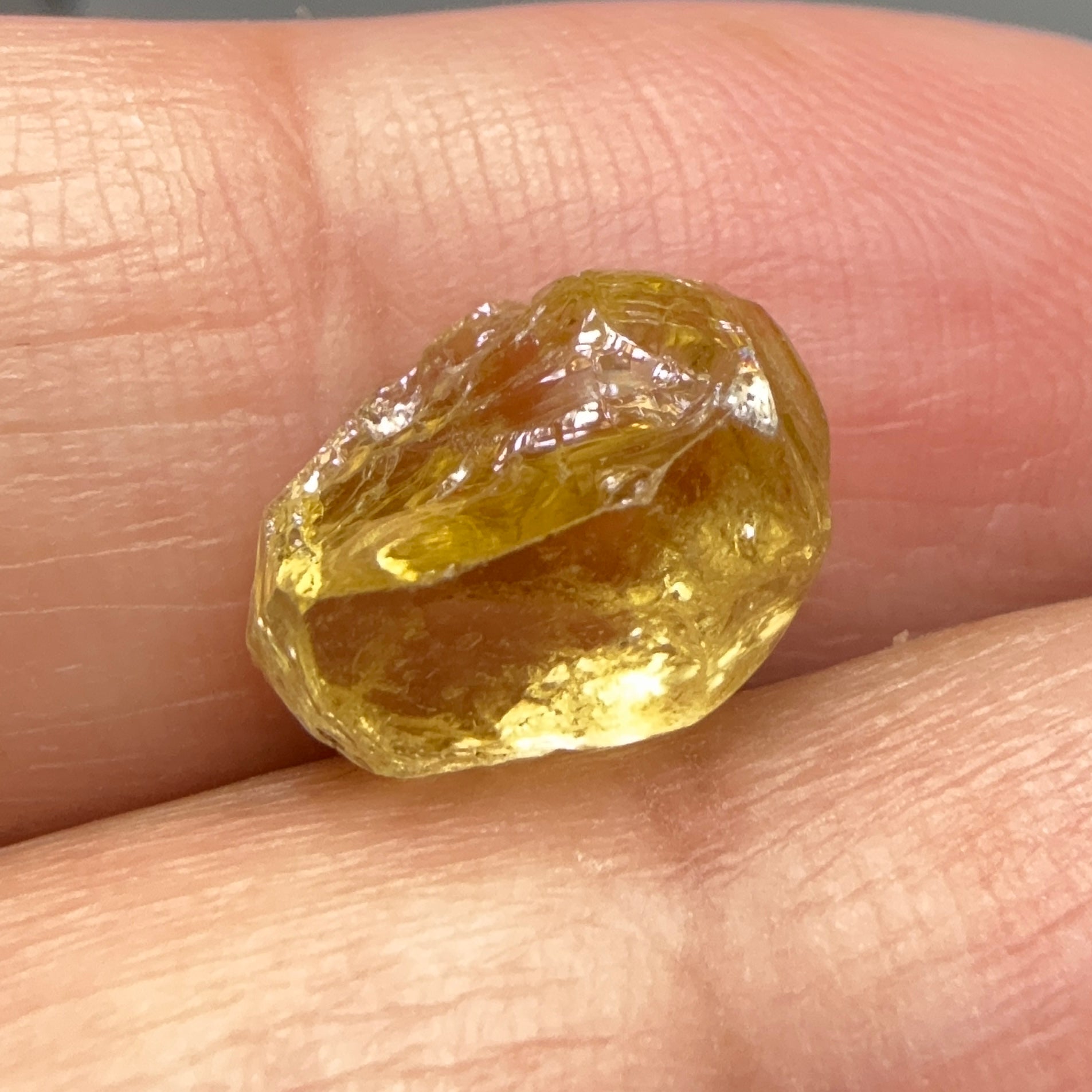 Yellow Tourmaline Crystal, 4.53ct, VVS-IF, Tanzania, Untreated Unheated. 10.2 x 7 x 6mm