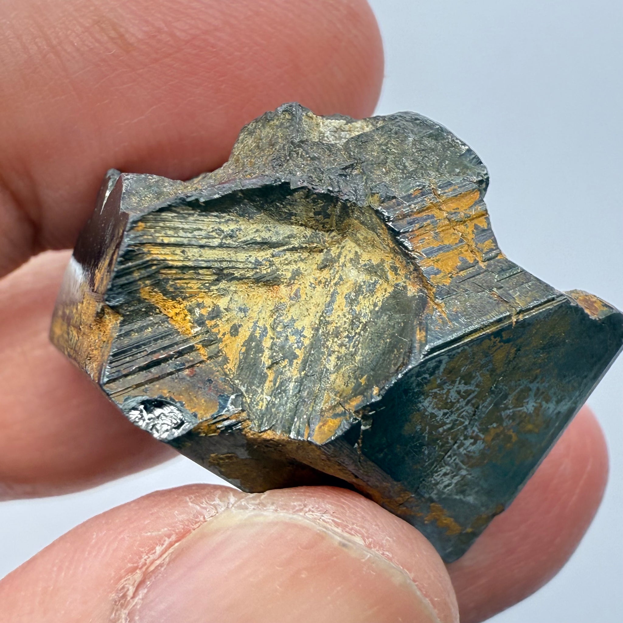 Magnetite Crystal, Merelani, same mining pit as Tanzanite, comes out with Tanzanite, Tanzania, Untreated Unheated. 43.80gm 26.8 x 28.4 x 29.1mm