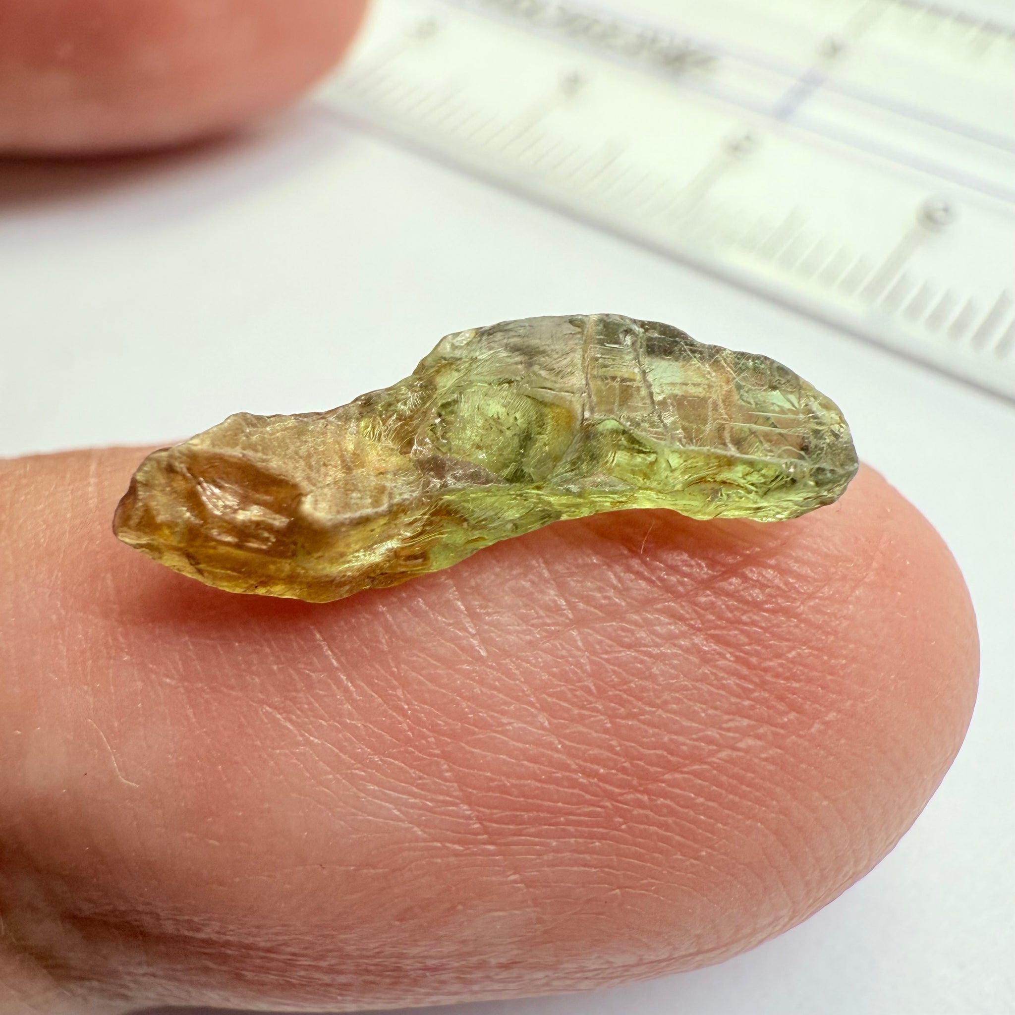 Umba Sapphire, 2.96, Umba, Tanzania, Untreated Unheated, use in jewellery as is