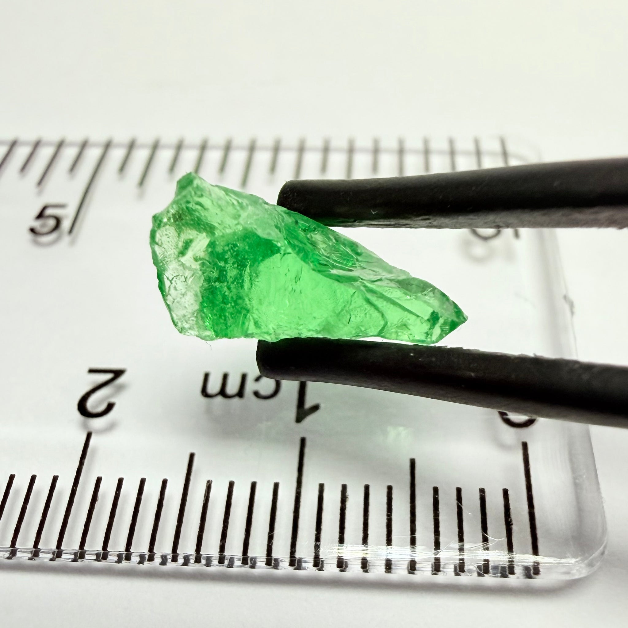 Tsavorite Garnet, 2.67ct, Tanzania, Untreated Unheated. Slight veils inside, really bad shape for faceting