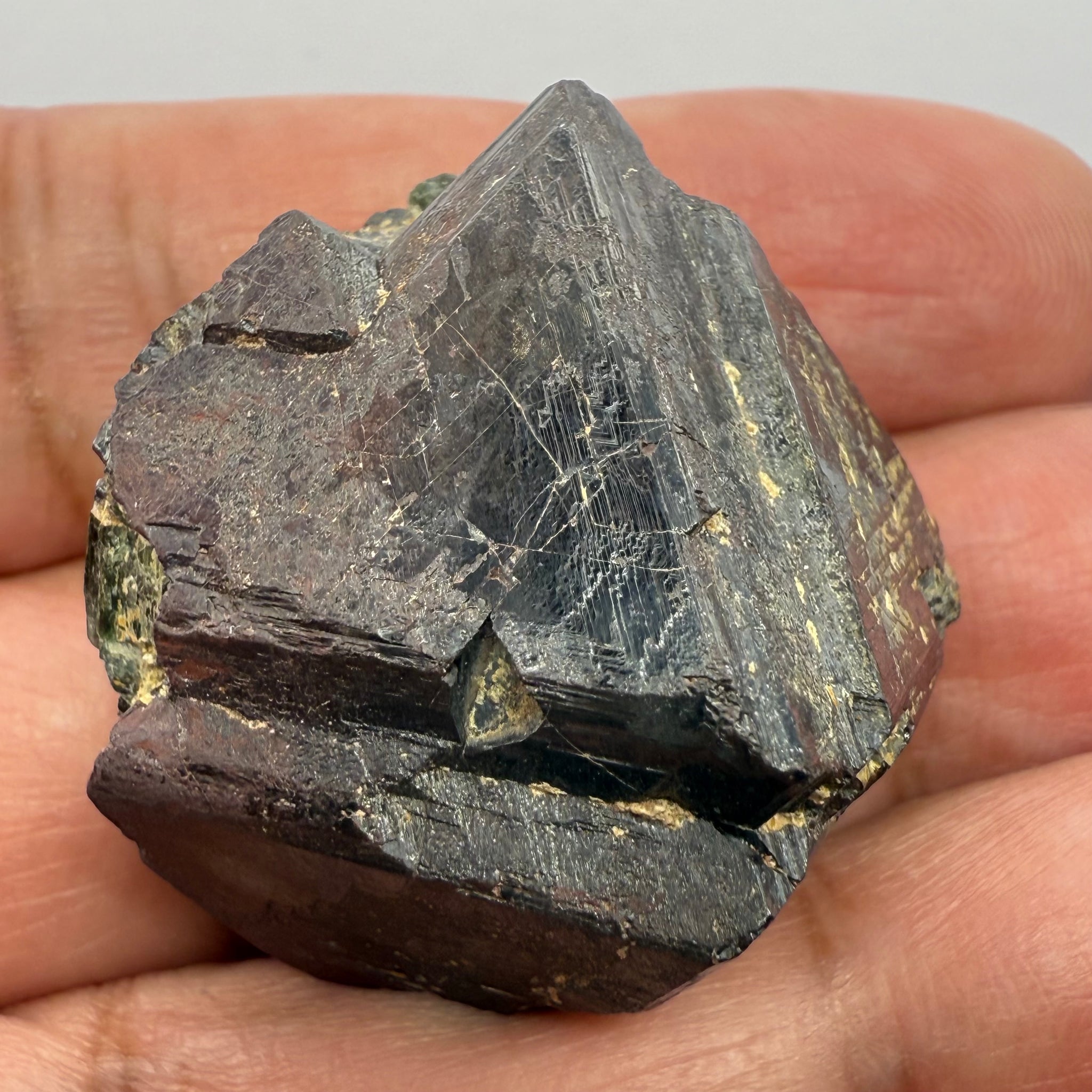 Magnetite Crystal, Merelani, same mining pit as Tanzanite, comes out with Tanzanite, Tanzania, Untreated Unheated. 36.40gm 30.1 x 26.6 x 20.4mm