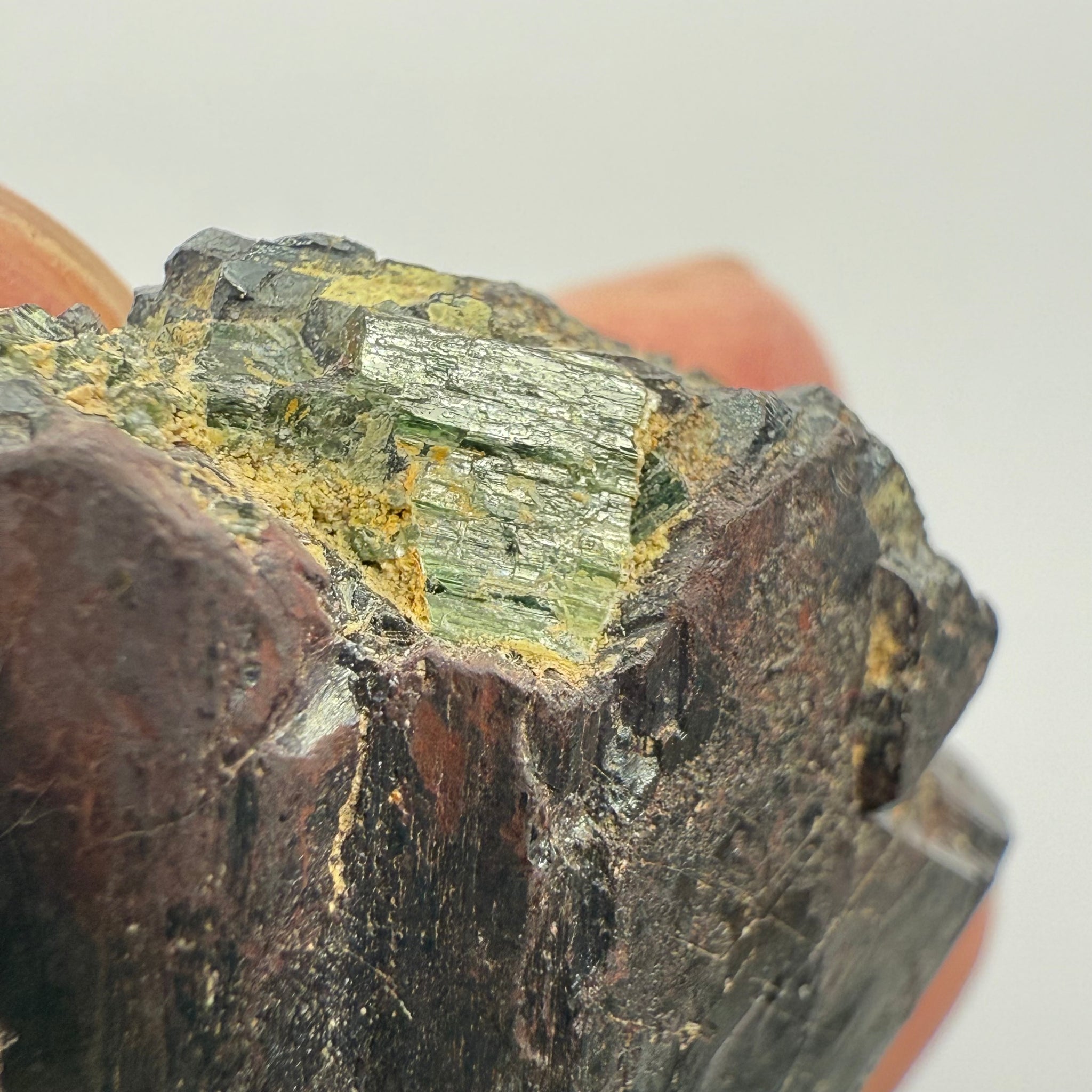 Magnetite Crystal, Merelani, same mining pit as Tanzanite, comes out with Tanzanite, Tanzania, Untreated Unheated. 36.40gm 30.1 x 26.6 x 20.4mm