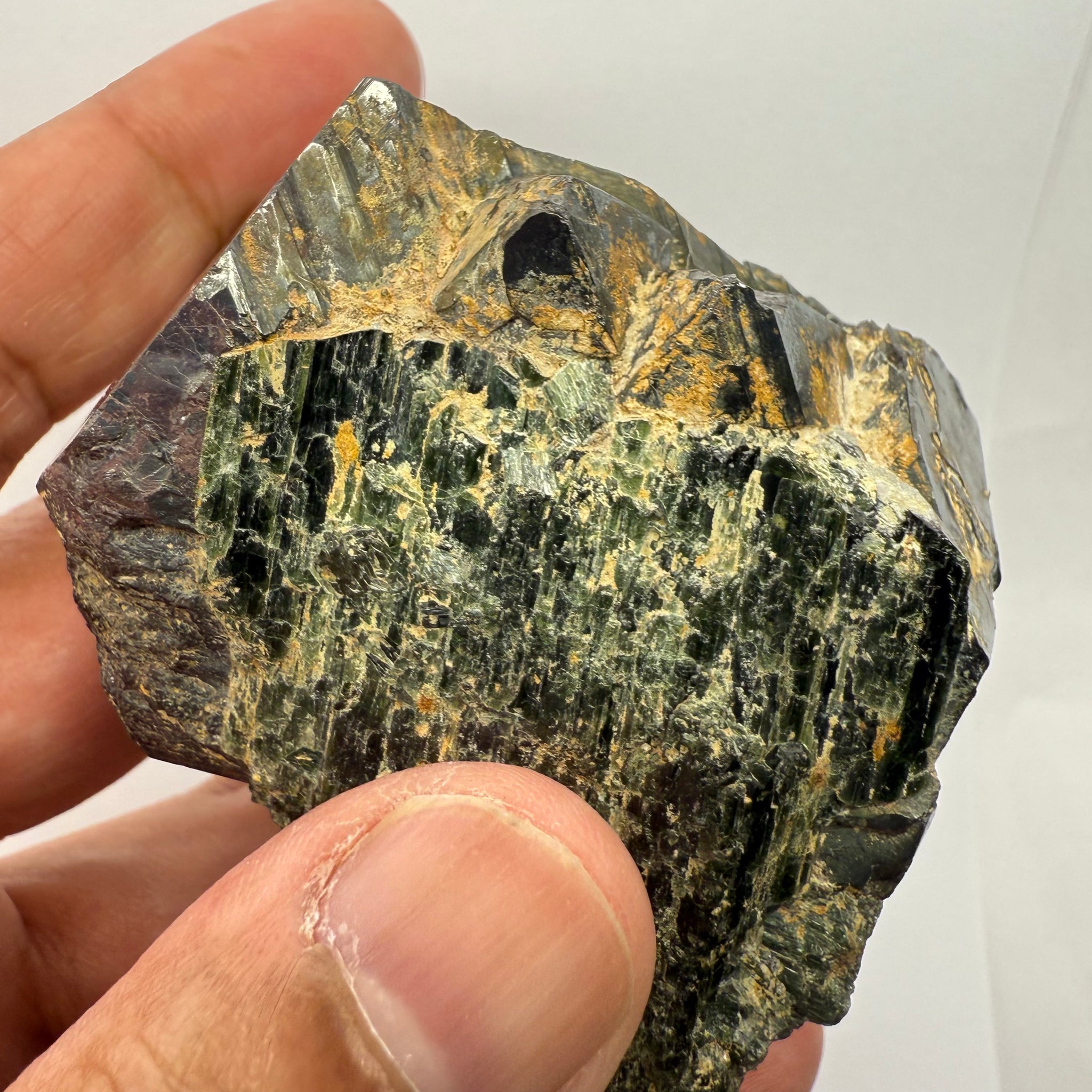 Magnetite Crystal, Merelani, same mining pit as Tanzanite, comes out with Tanzanite, Tanzania, Untreated Unheated. 376.10gm 66.1 x 69.8 x 65.8mm