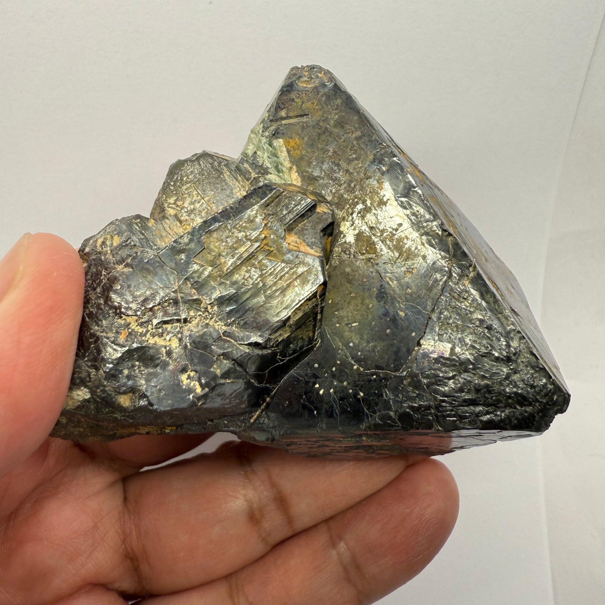 Magnetite Crystal, Merelani, same mining pit as Tanzanite, comes out with Tanzanite, Tanzania, Untreated Unheated. 376.10gm 66.1 x 69.8 x 65.8mm