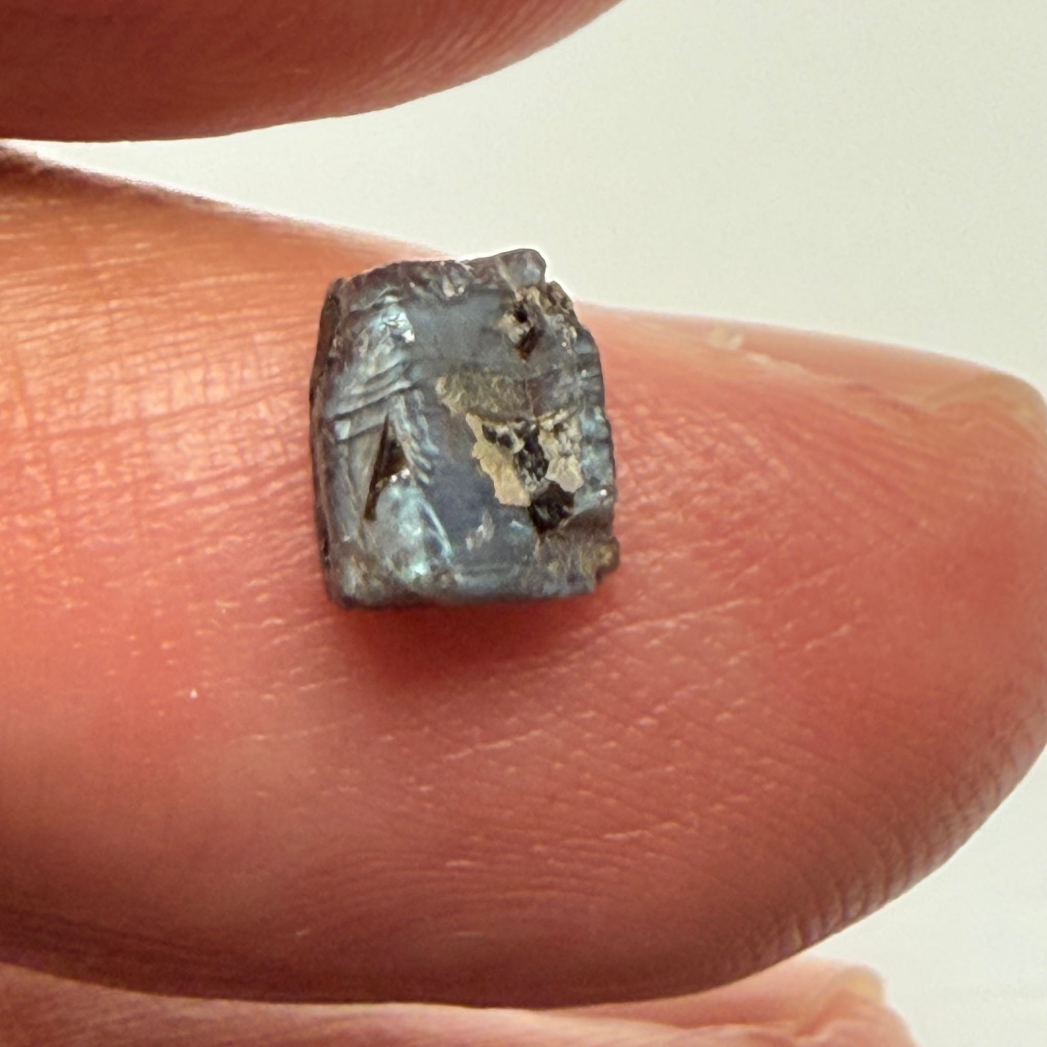 Alexandrite Crystal, 1.22ct, Manyara, Tanzania, Untreated Unheated, free standing
