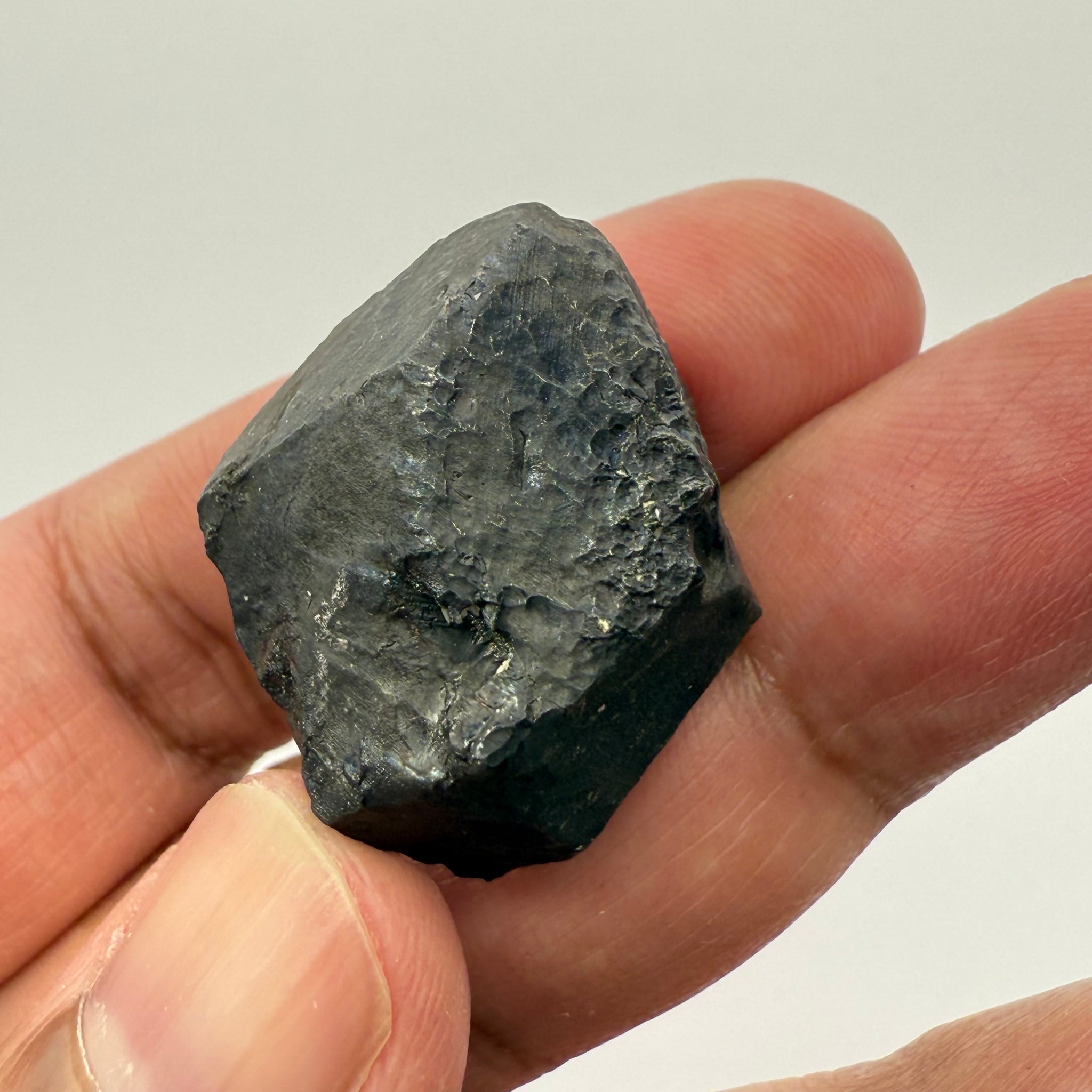 Alabandite Crystal, Merelani, same mining pit as Tanzanite, comes out with Tanzanite, Tanzania, Untreated Unheated. 24.10gm 19.1 x 23.1 x 26.9mm