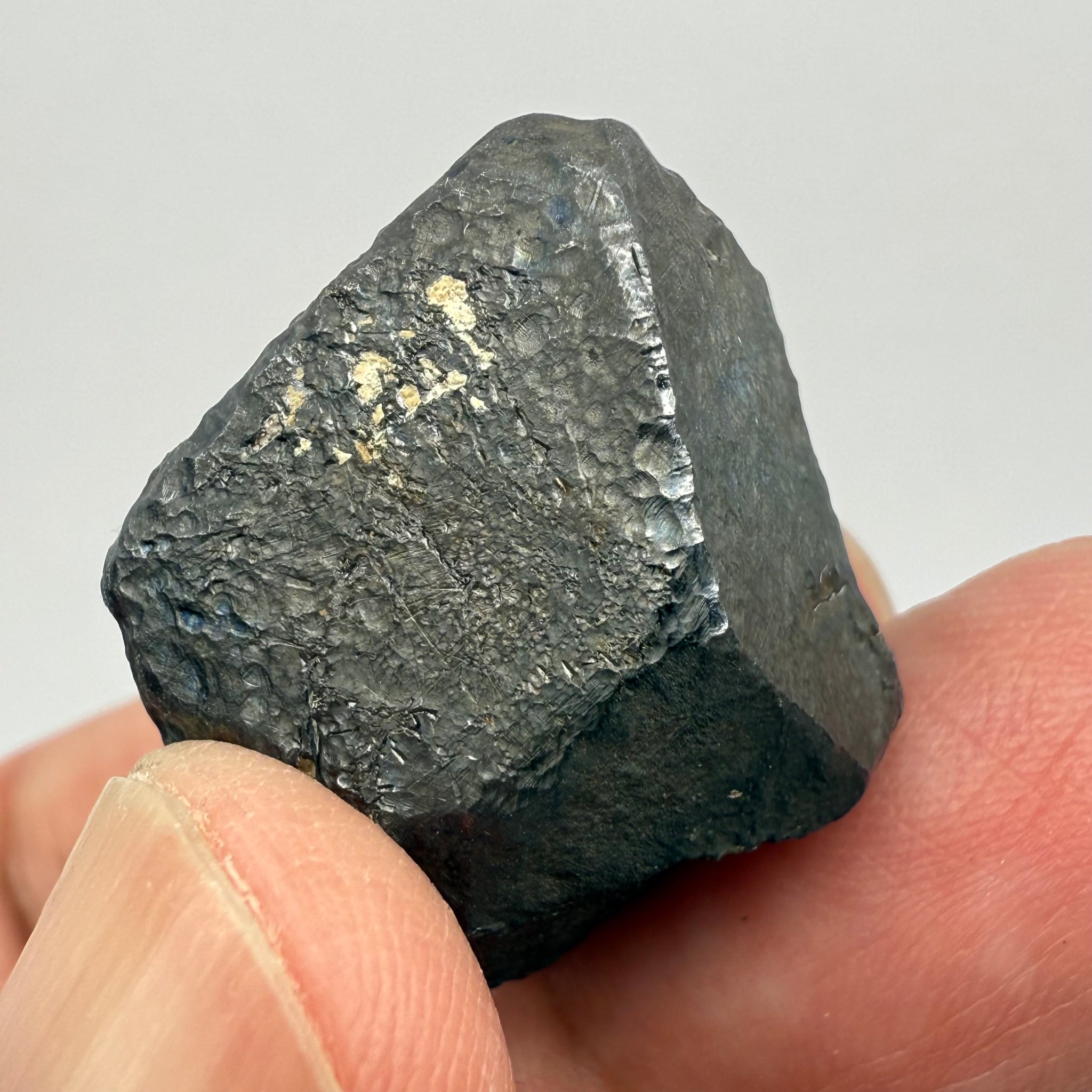 Alabandite Crystal, Merelani, same mining pit as Tanzanite, comes out with Tanzanite, Tanzania, Untreated Unheated. 24.10gm 19.1 x 23.1 x 26.9mm