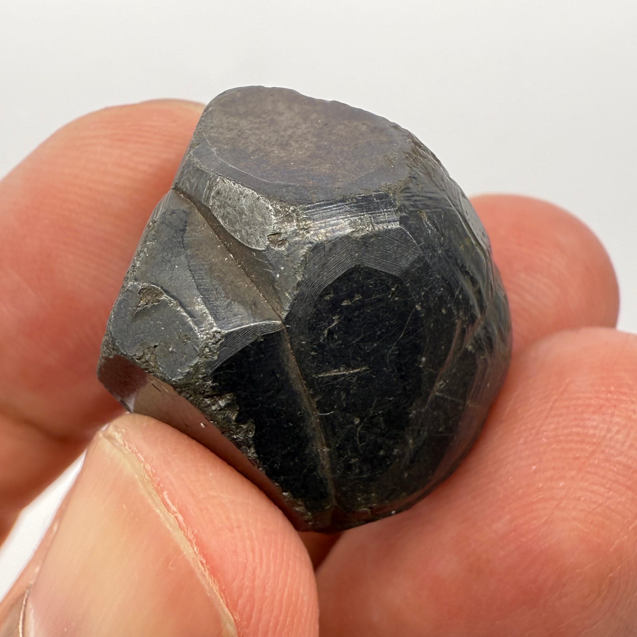 Alabandite Crystal, Merelani, same mining pit as Tanzanite, comes out with Tanzanite, Tanzania, Untreated Unheated. 15.30gm 23.3 x 18.2 x 15.6mm