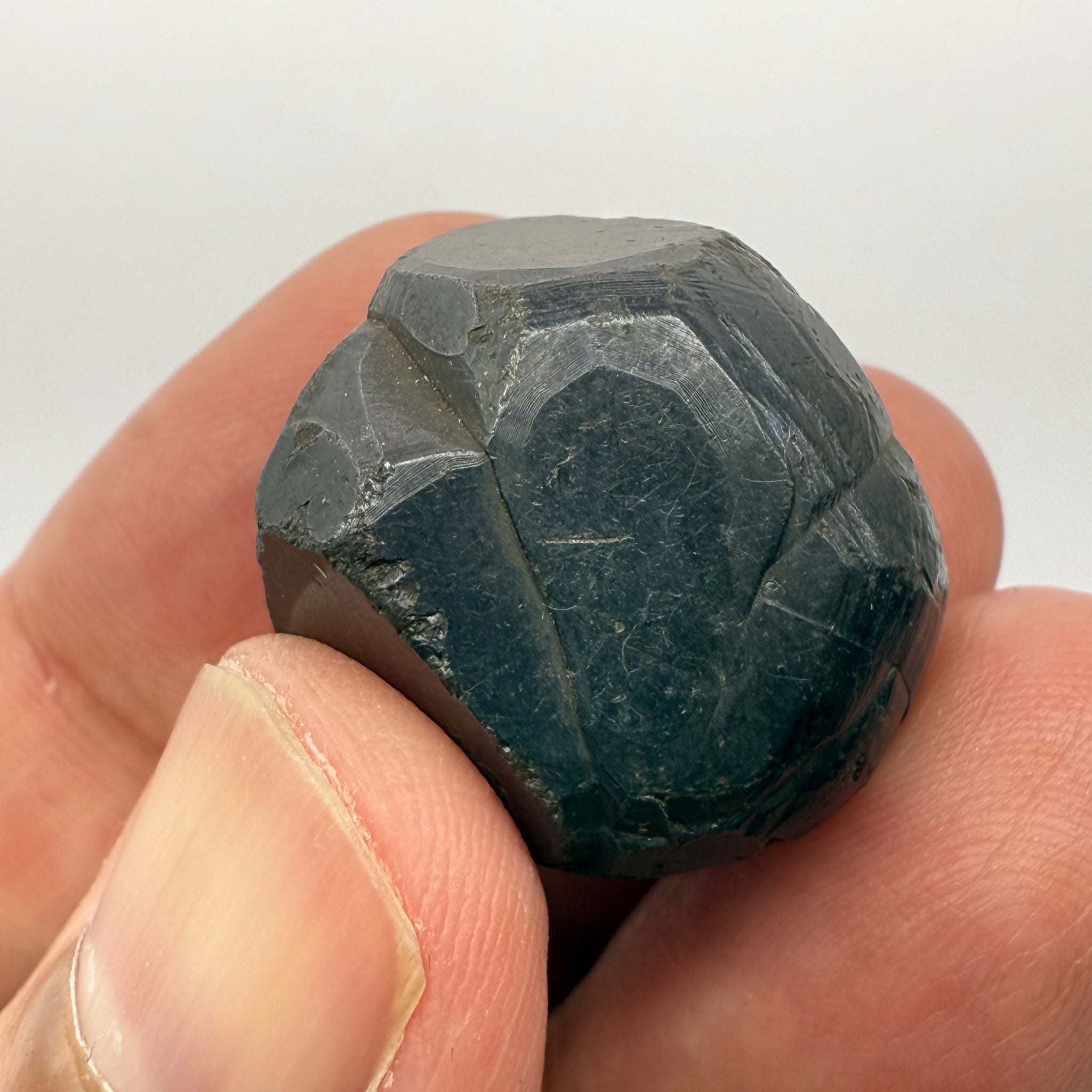 Alabandite Crystal, Merelani, same mining pit as Tanzanite, comes out with Tanzanite, Tanzania, Untreated Unheated. 15.30gm 23.3 x 18.2 x 15.6mm