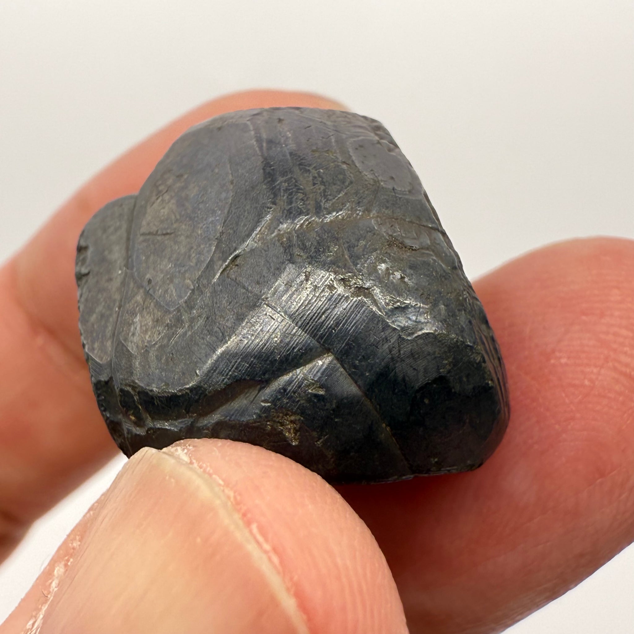 Alabandite Crystal, Merelani, same mining pit as Tanzanite, comes out with Tanzanite, Tanzania, Untreated Unheated. 15.30gm 23.3 x 18.2 x 15.6mm