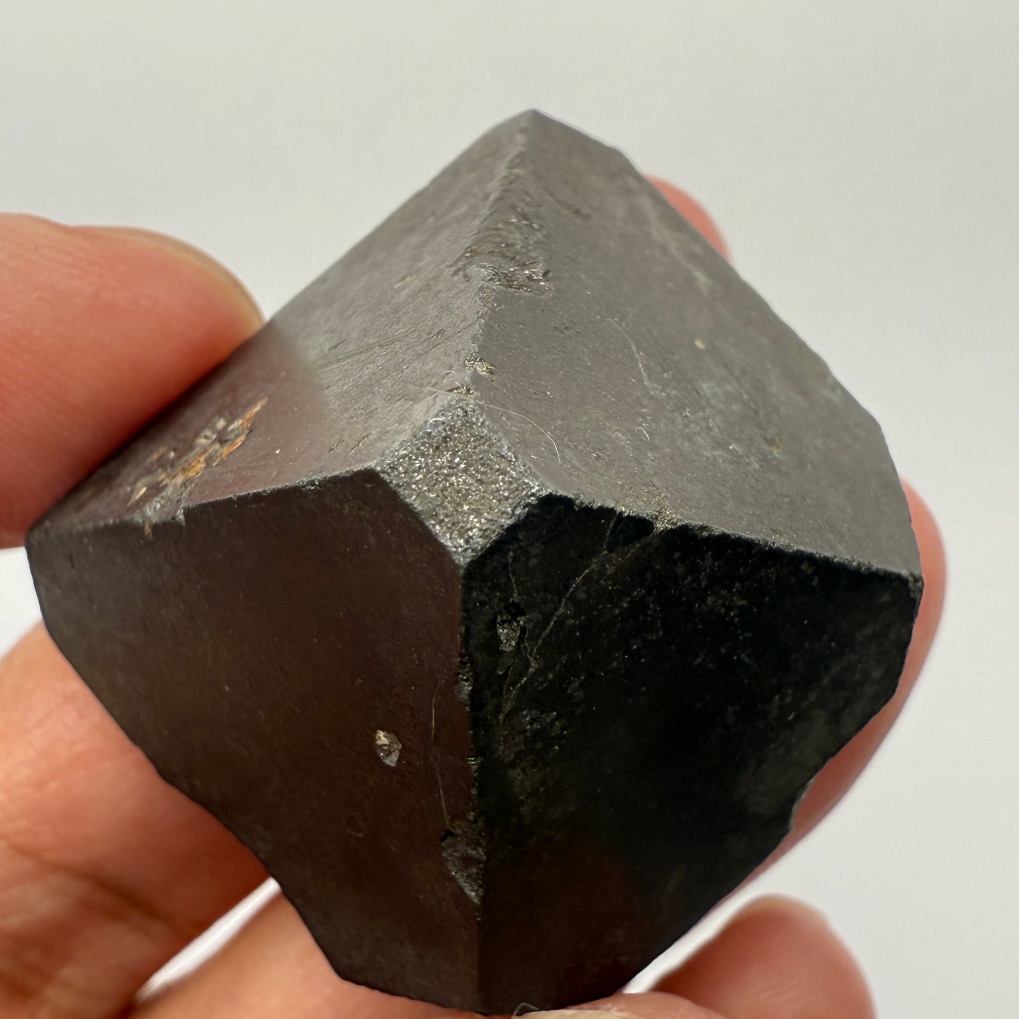 Alabandite Crystal, Merelani, same mining pit as Tanzanite, comes out with Tanzanite, Tanzania, Untreated Unheated. 53.50gm 30.60 x 34.9 x 31.7mm