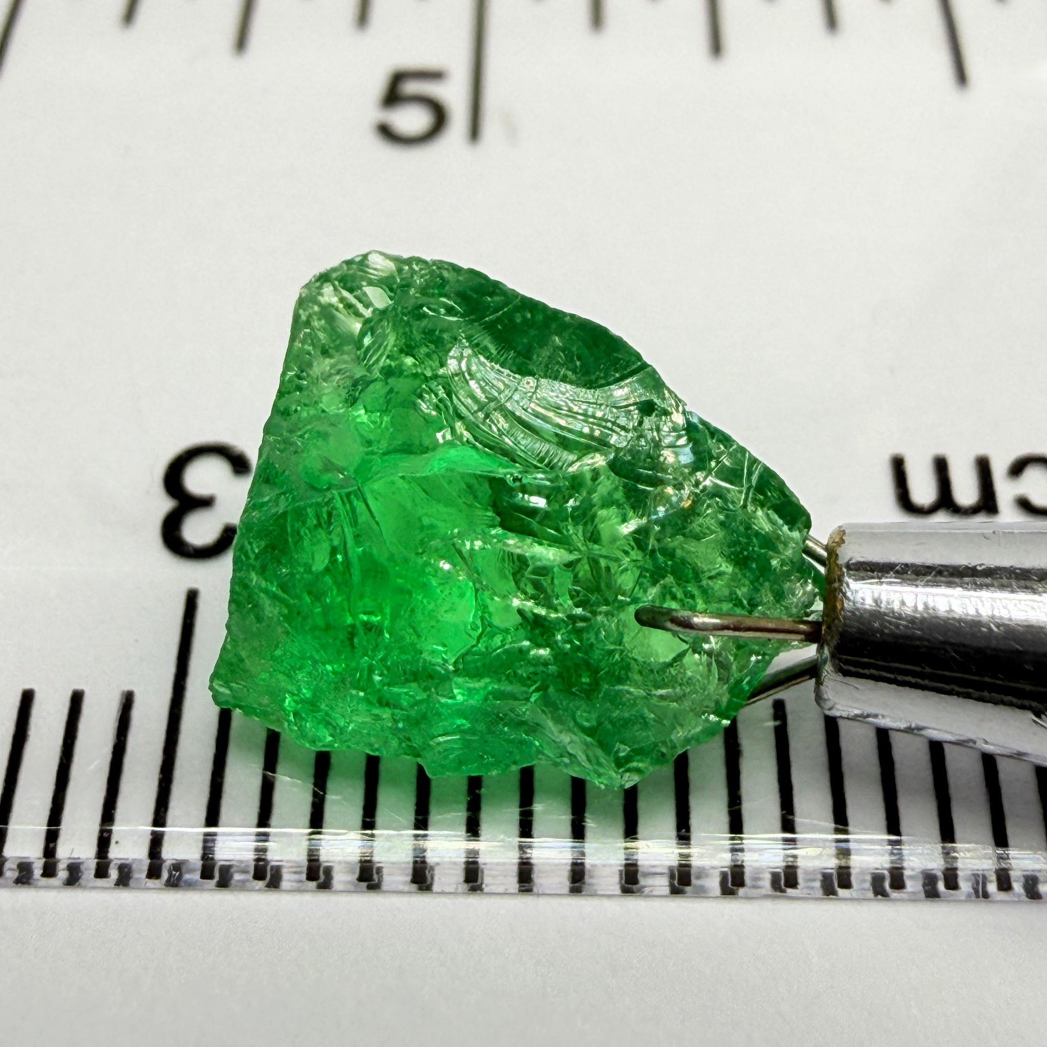 Tsavorite Garnet, 4.19ct, Tanzania, Untreated Unheated. Very slightly veiled, flattish shape