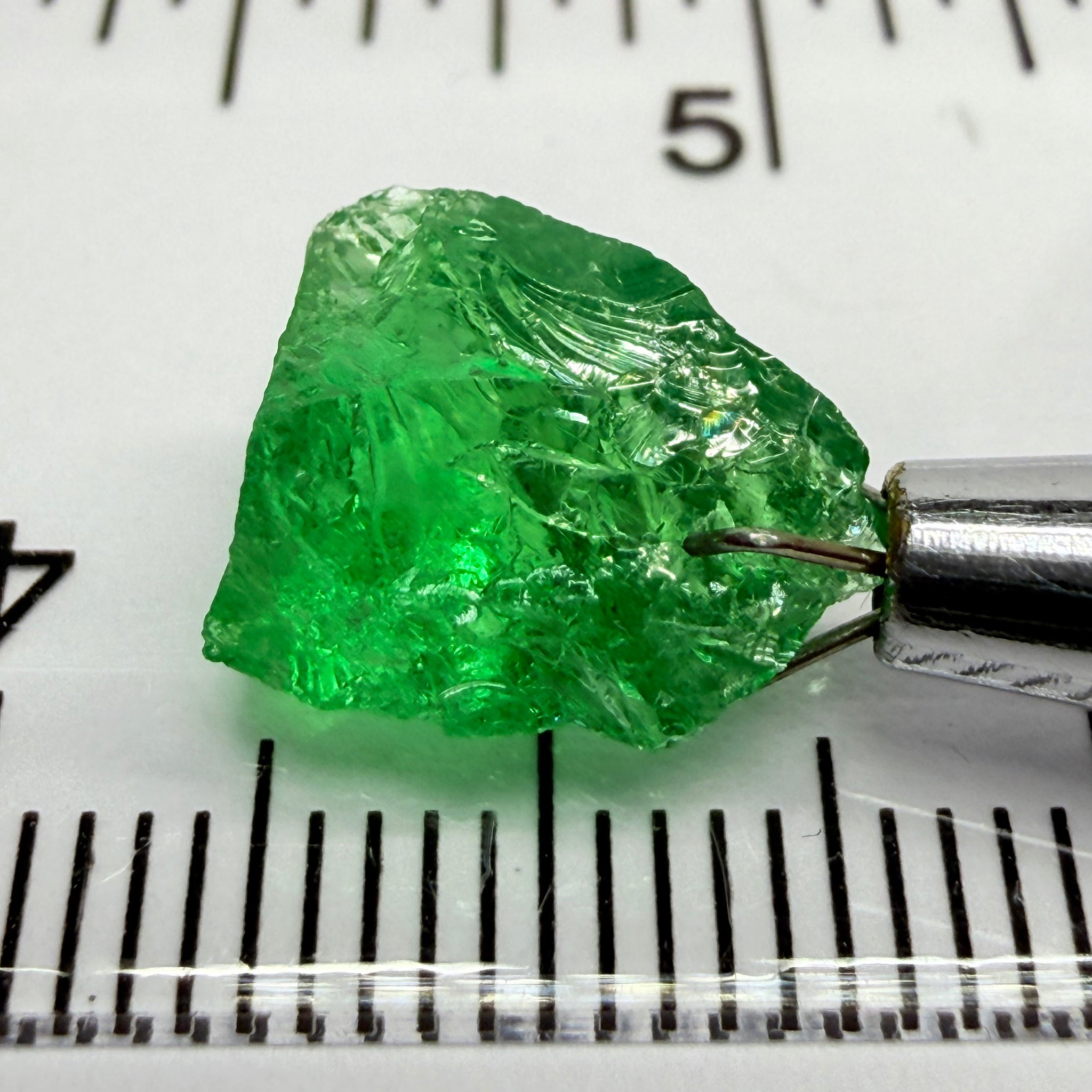 Tsavorite Garnet, 4.19ct, Tanzania, Untreated Unheated. Very slightly veiled, flattish shape