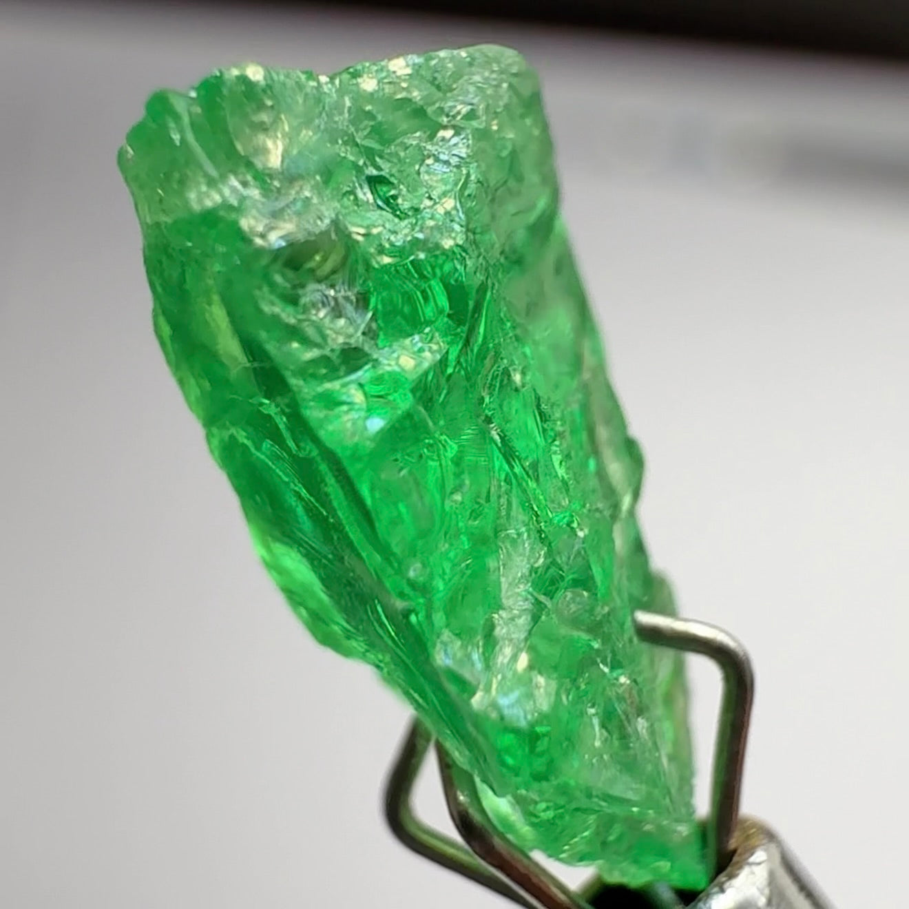 Tsavorite Garnet, 4.19ct, Tanzania, Untreated Unheated. Very slightly veiled, flattish shape