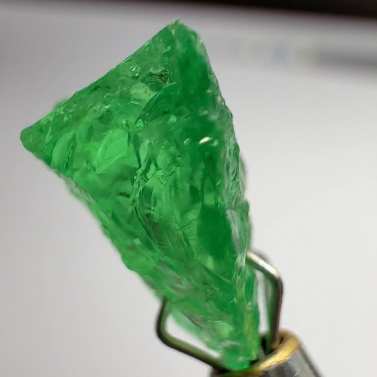 Tsavorite Garnet, 4.19ct, Tanzania, Untreated Unheated. Very slightly veiled, flattish shape