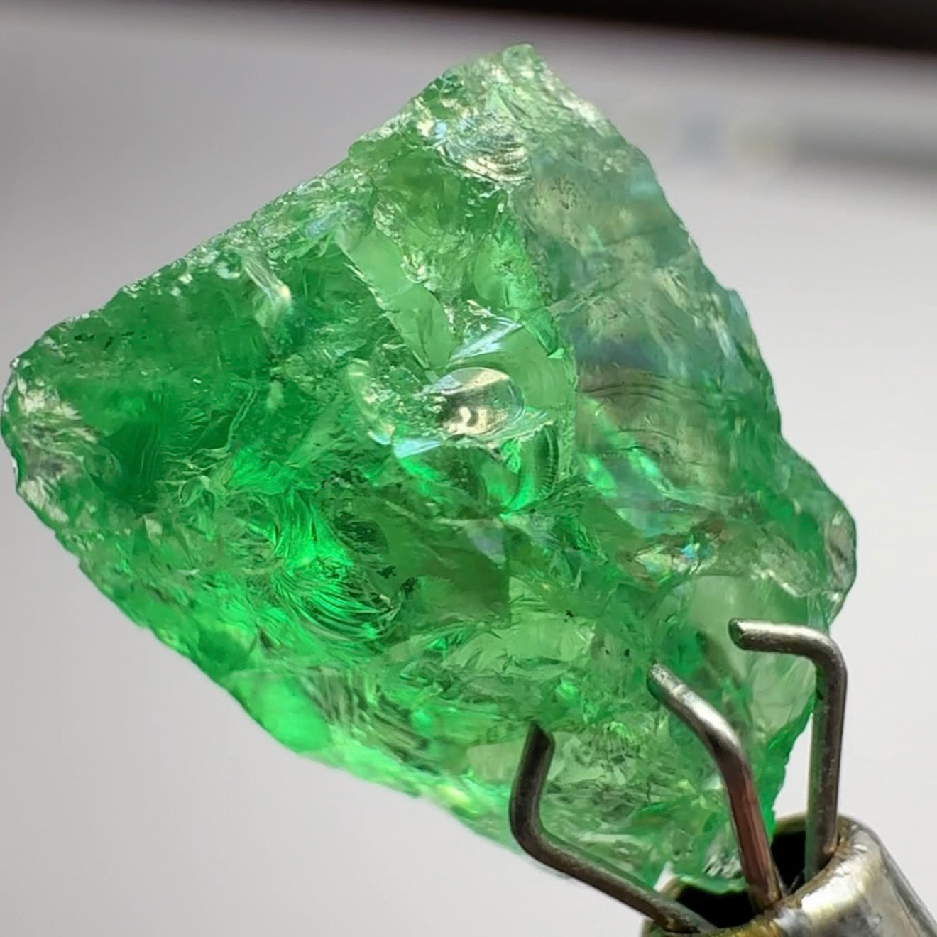 Tsavorite Garnet, 4.19ct, Tanzania, Untreated Unheated. Very slightly veiled, flattish shape