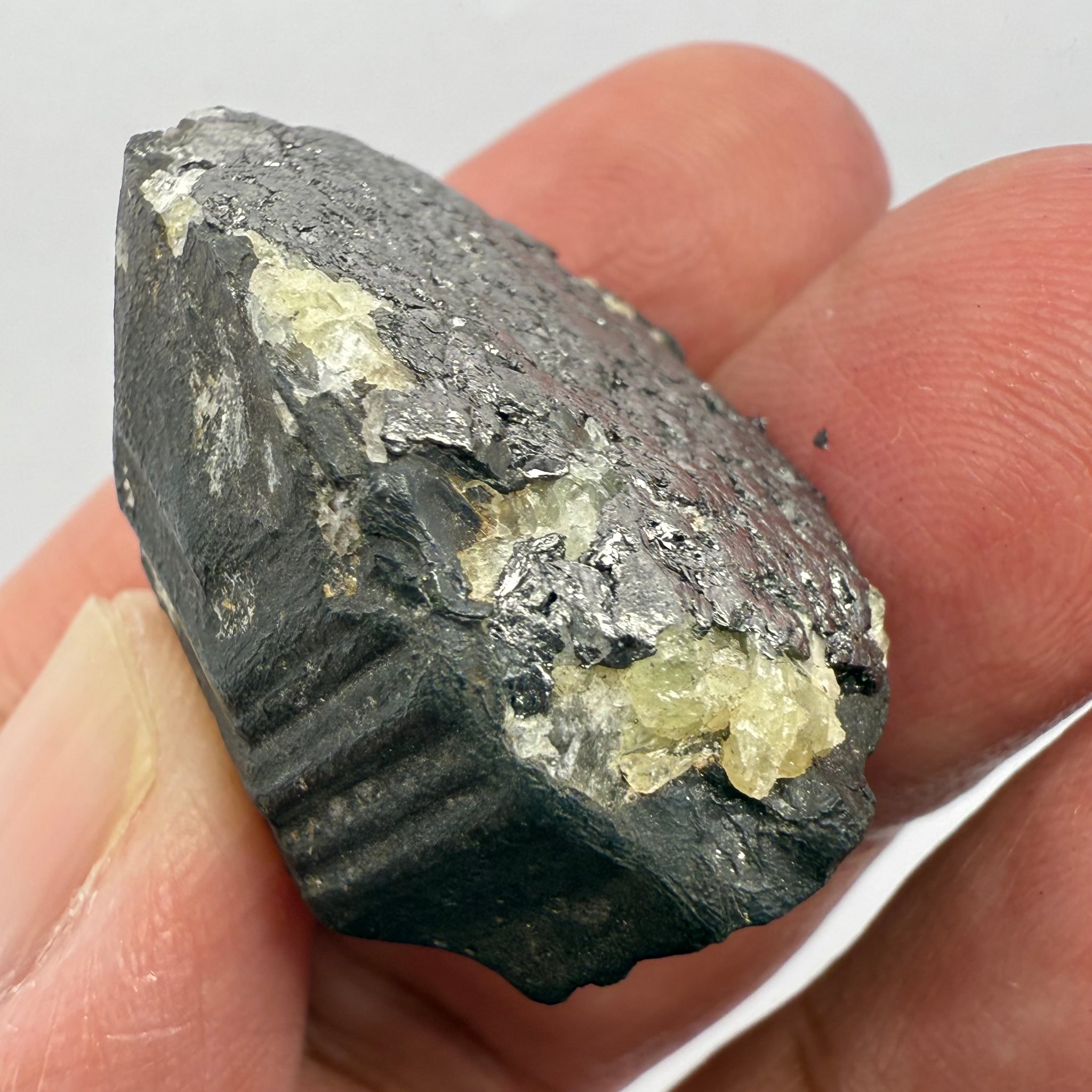 Alabandite Crystal, Merelani, same mining pit as Tanzanite, comes out with Tanzanite, Tanzania, Untreated Unheated. 25.4gm 31.7 x 23.3 x 18.6mm