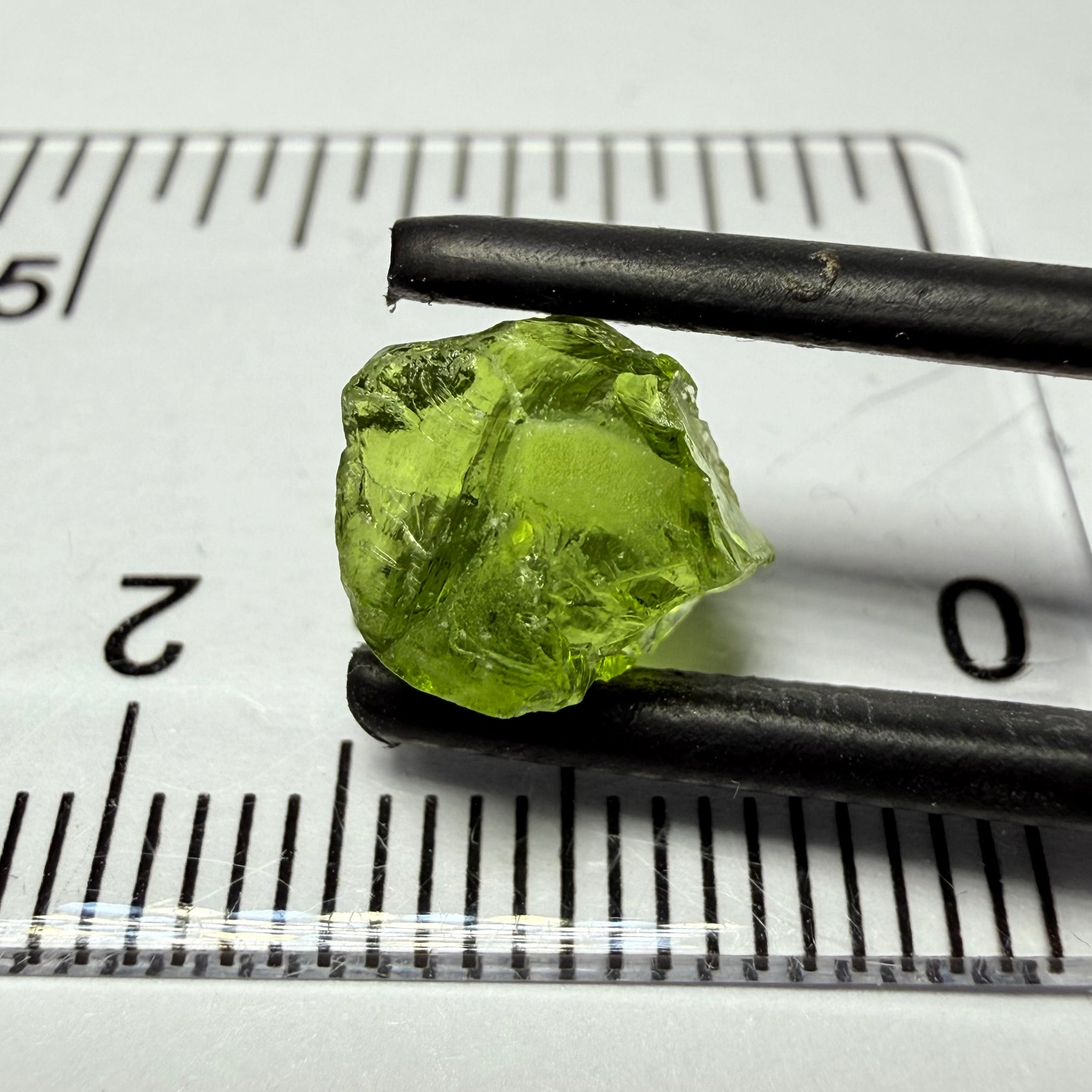 Peridot, 3.44ct, Dodoma, Tanzania, Untreated, vvs-if
