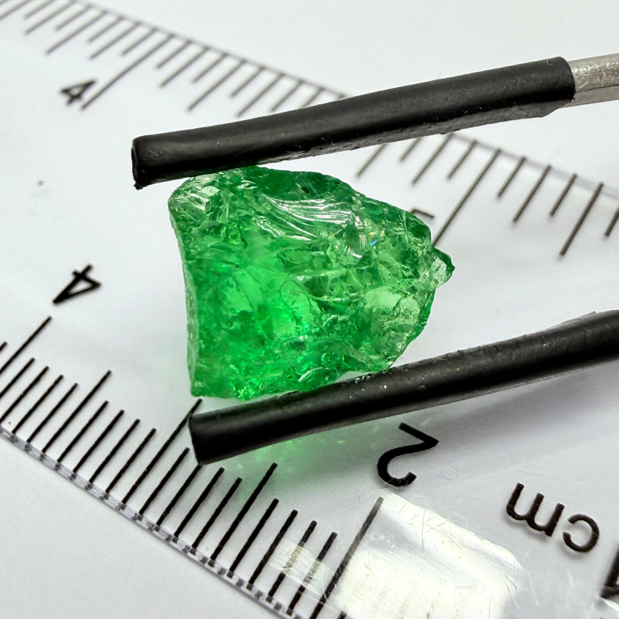 Tsavorite Garnet, 4.19ct, Tanzania, Untreated Unheated. Very slightly veiled, flattish shape