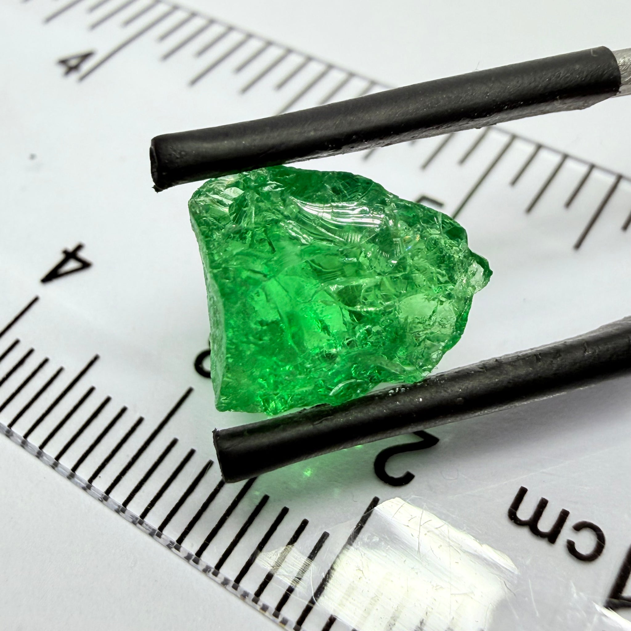 Tsavorite Garnet, 4.19ct, Tanzania, Untreated Unheated. Very slightly veiled, flattish shape