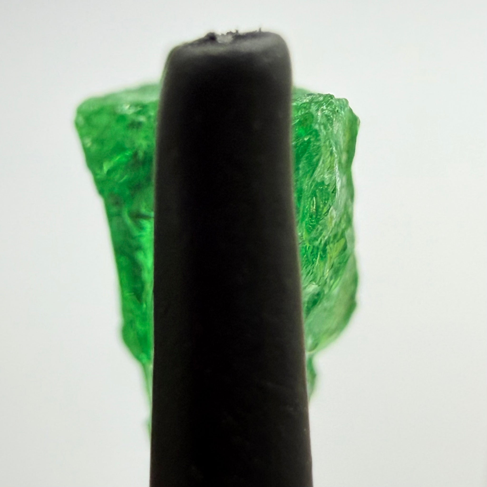 Tsavorite Garnet, 4.19ct, Tanzania, Untreated Unheated. Very slightly veiled, flattish shape