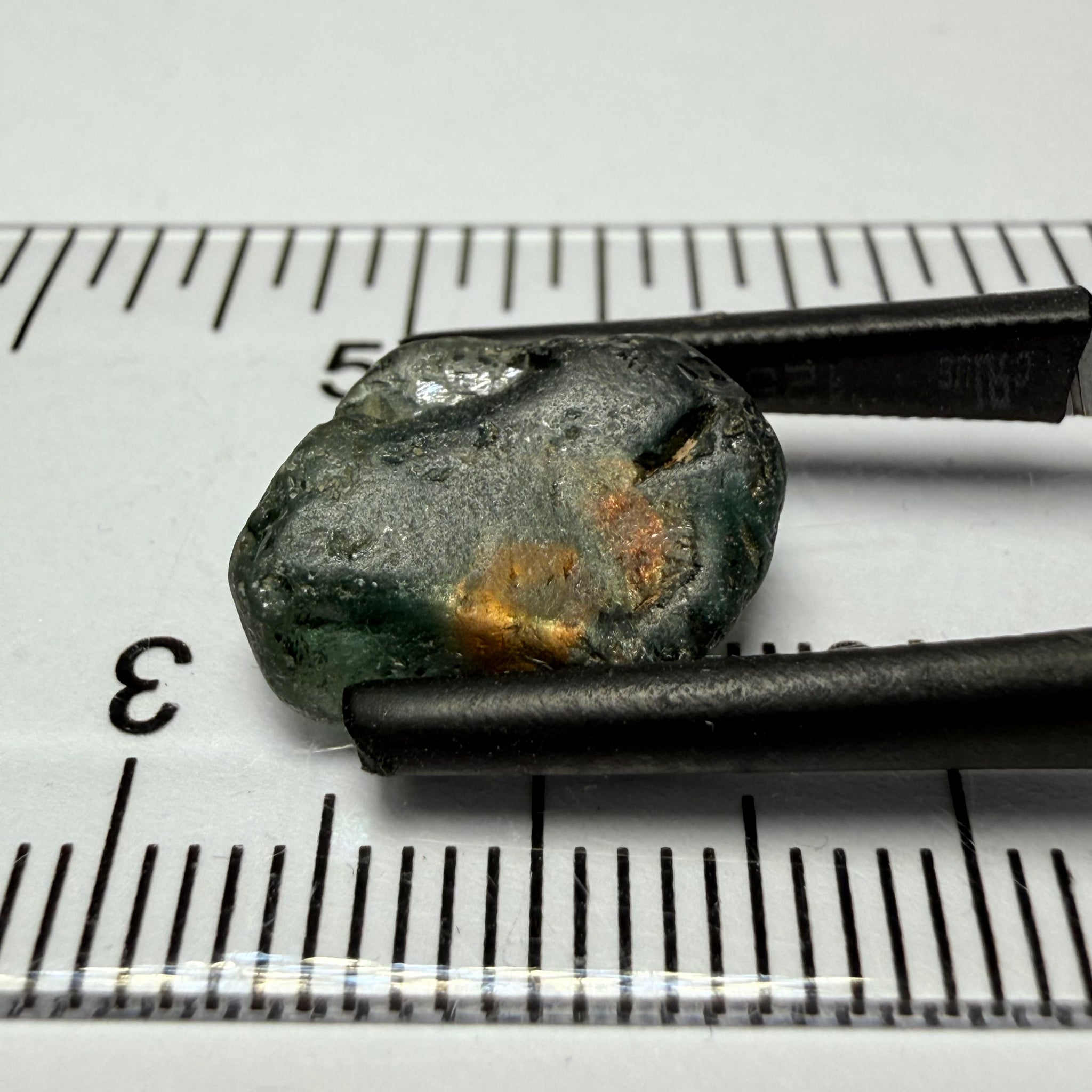 Umba Sapphire, 6.91ct, Umba Valley, Tanzania, Untreated Unheated. Slight inclusions at one end, rest vvs, flat shape and very dark