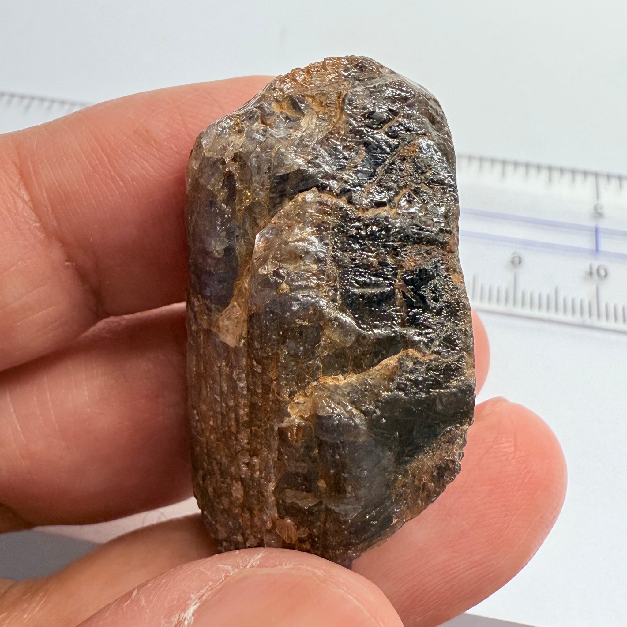 Tanzanite Crystal, virtually black, 94.58ct, Tanzania