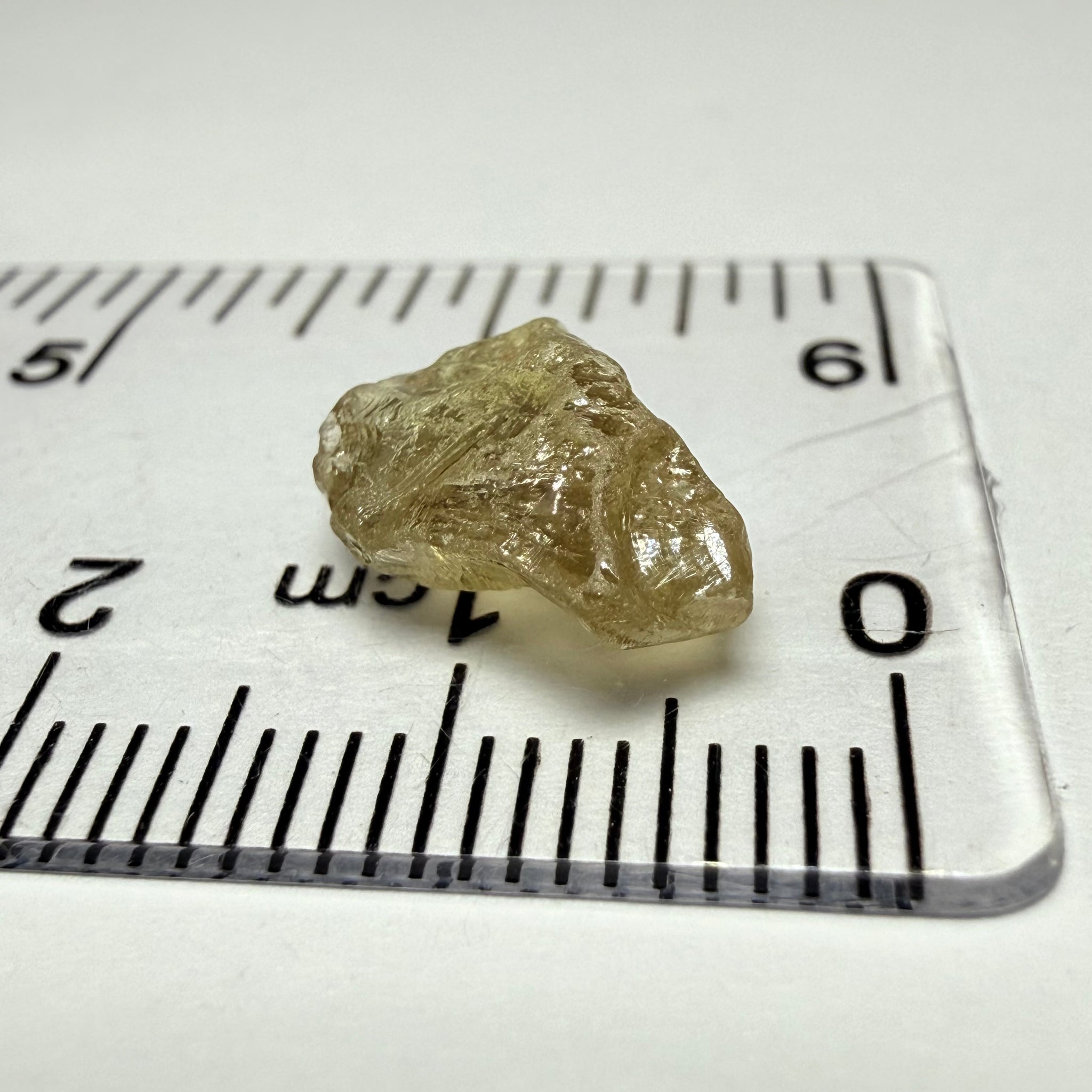Umba Sapphire, 4.37ct, Umba Valley, Tanzania, Untreated Unheated. Flat shape, see pics and video, slightly to very slightly included
