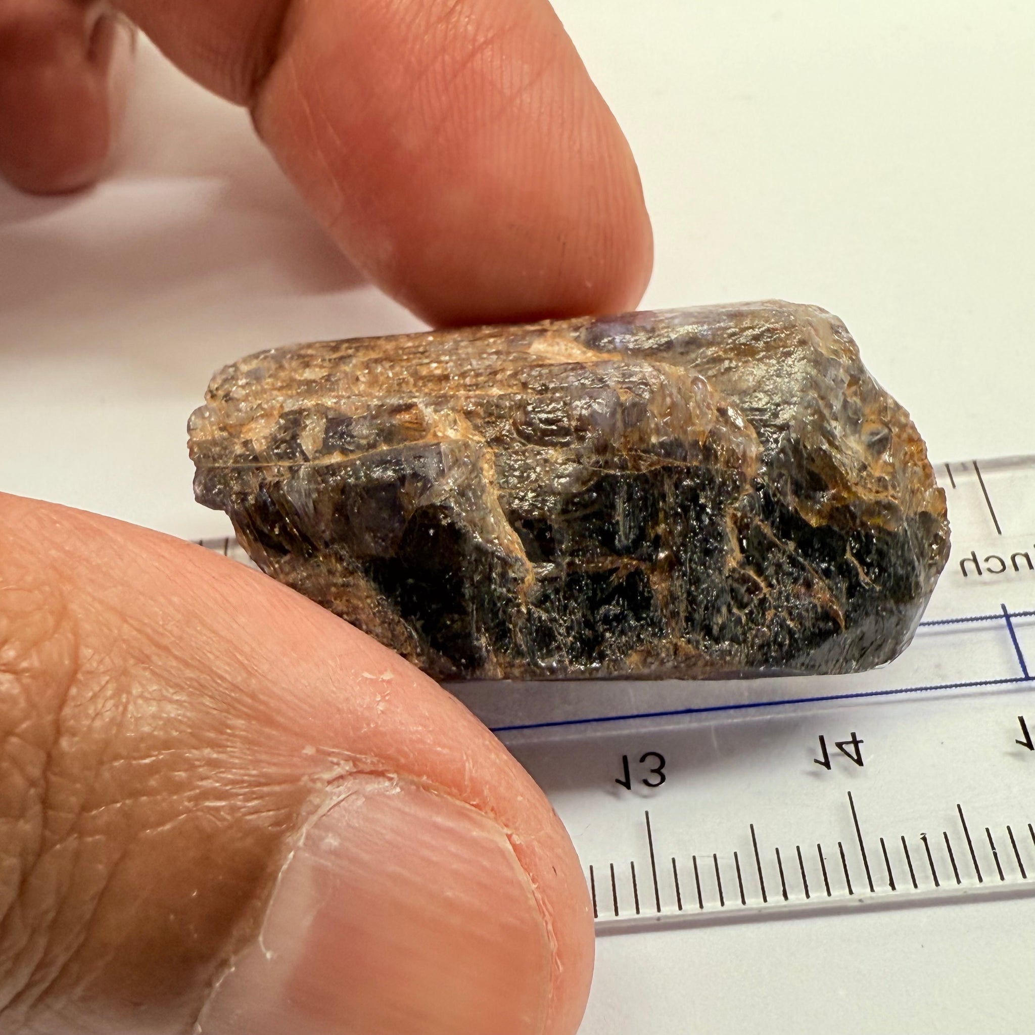 Tanzanite Crystal, virtually black, 94.58ct, Tanzania