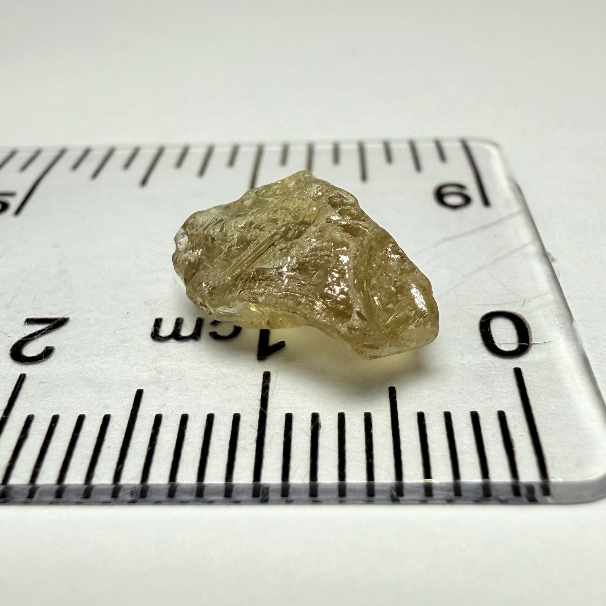 Umba Sapphire, 4.37ct, Umba Valley, Tanzania, Untreated Unheated. Flat shape, see pics and video, slightly to very slightly included