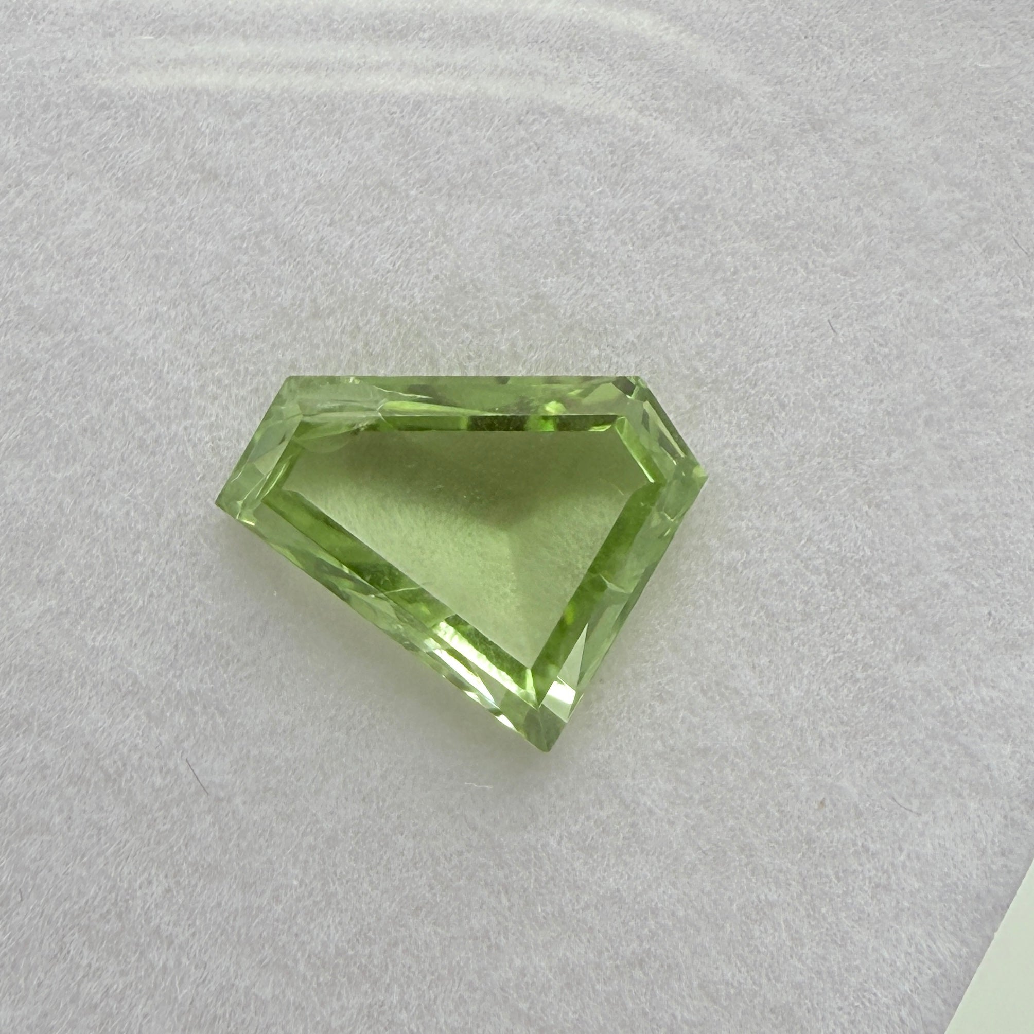 Tsavorite Garnet, 2.35ct, Tanzania. Untreated Unheated. Precision Tablet Cut.