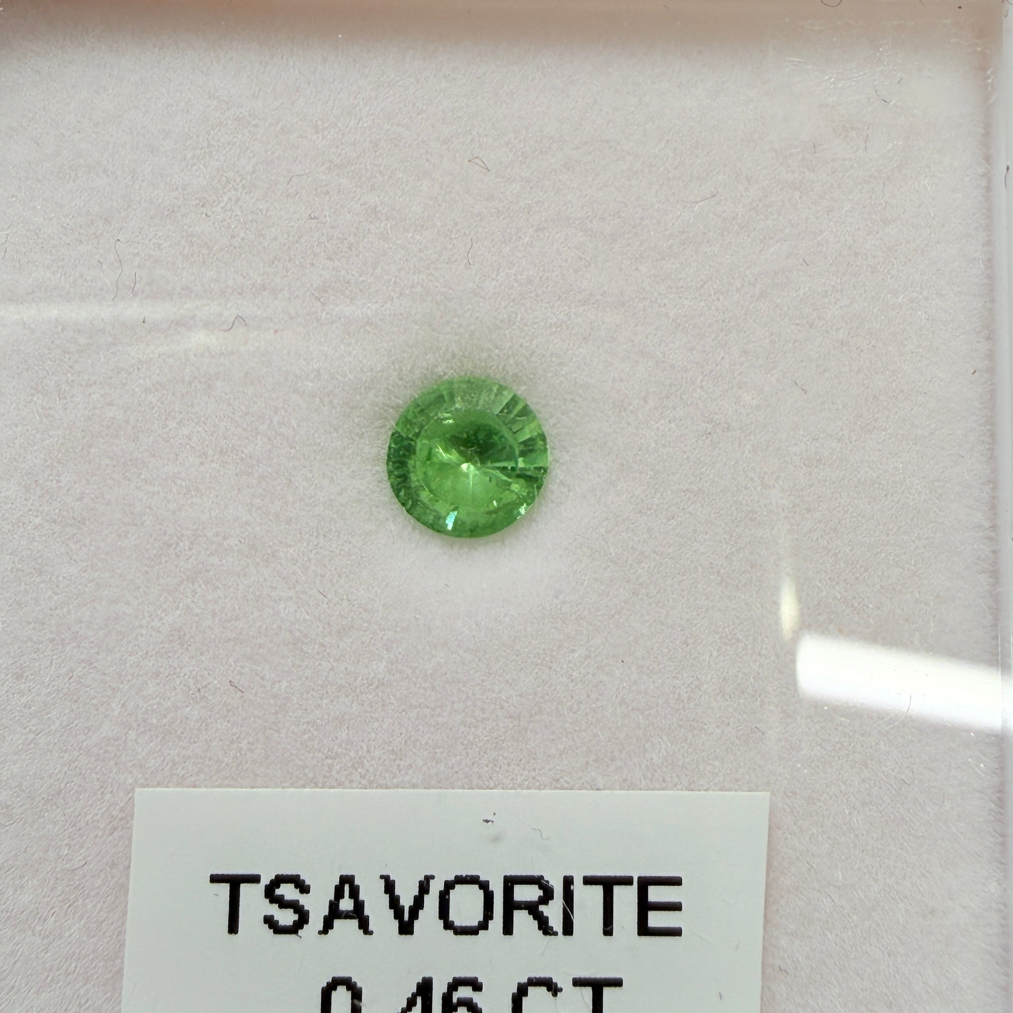 Tsavorite Garnet, 0.46ct, Kenya, Unheated Untreated, native cut.