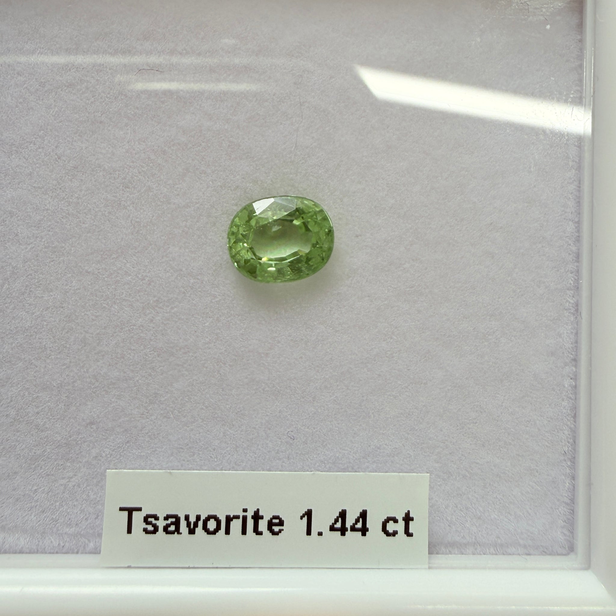 Tsavorite Garnet, 1.44ct, Kenya, Unheated Untreated