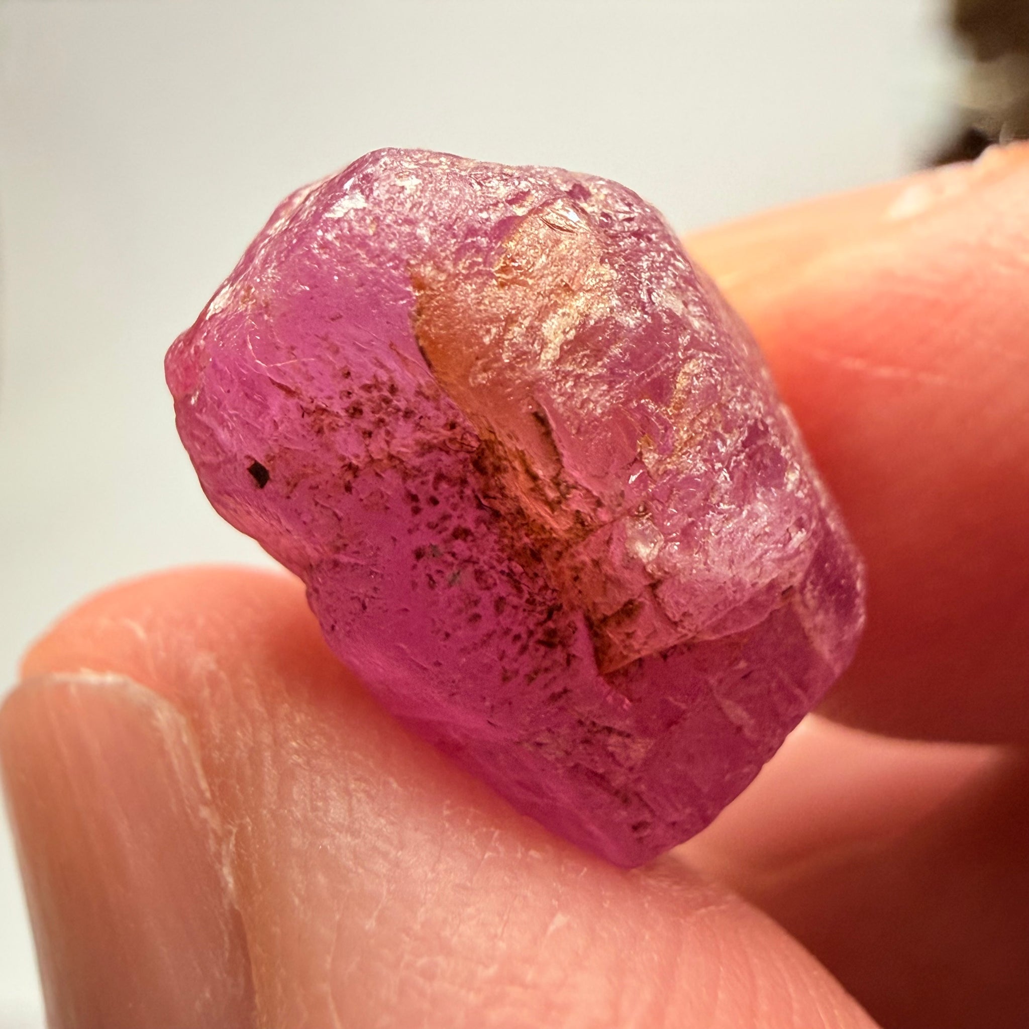 Umba Sapphire, 18.37ct, Umba Valley, Tanzania, Untreated Unheated. Cabbing grade rough, yes it has faceting portions but tiny. Seems to be changing colour or more shifting colour