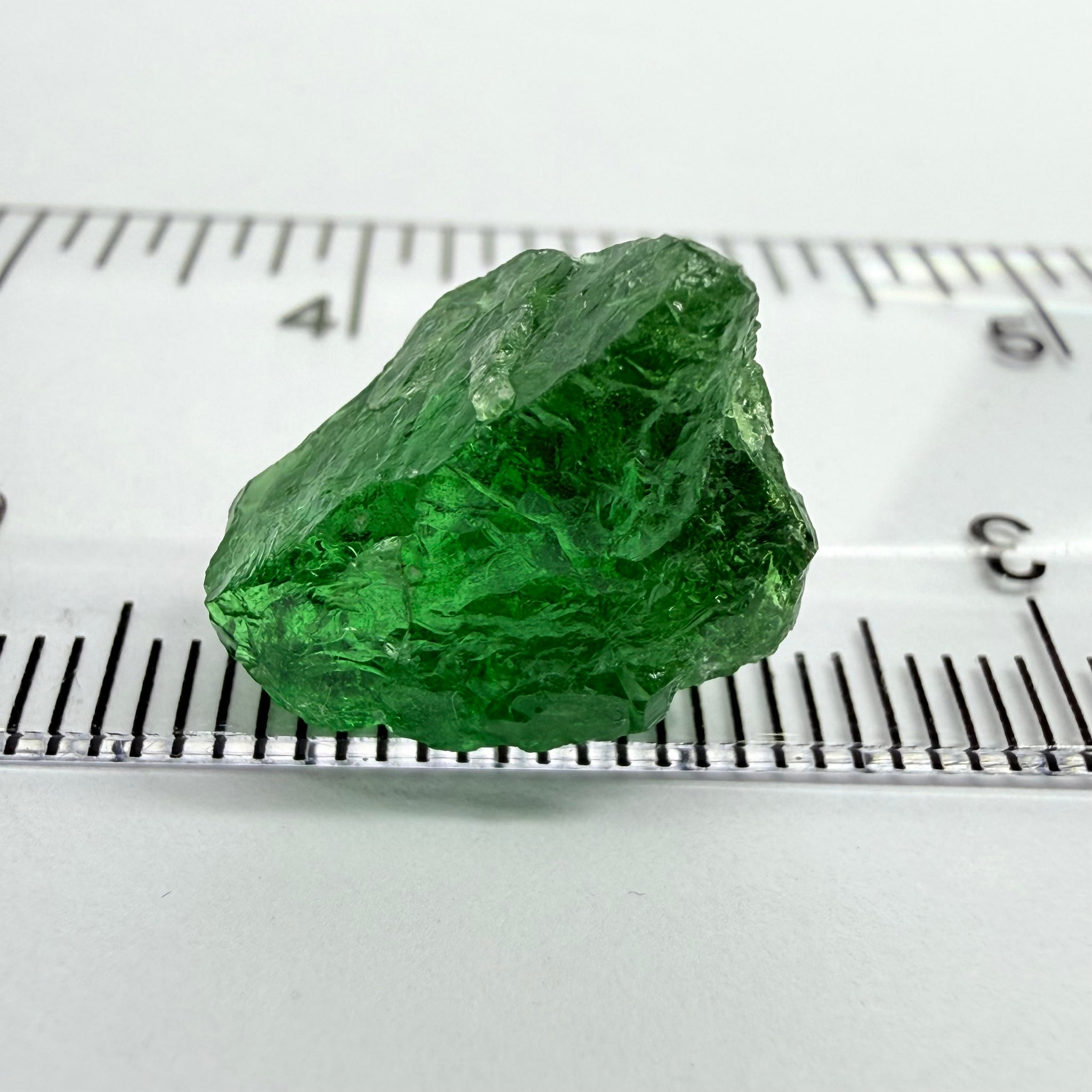 Tsavorite Garnet, 10.94ct, Tanzania, Untreated Unheated. Heavily veiled