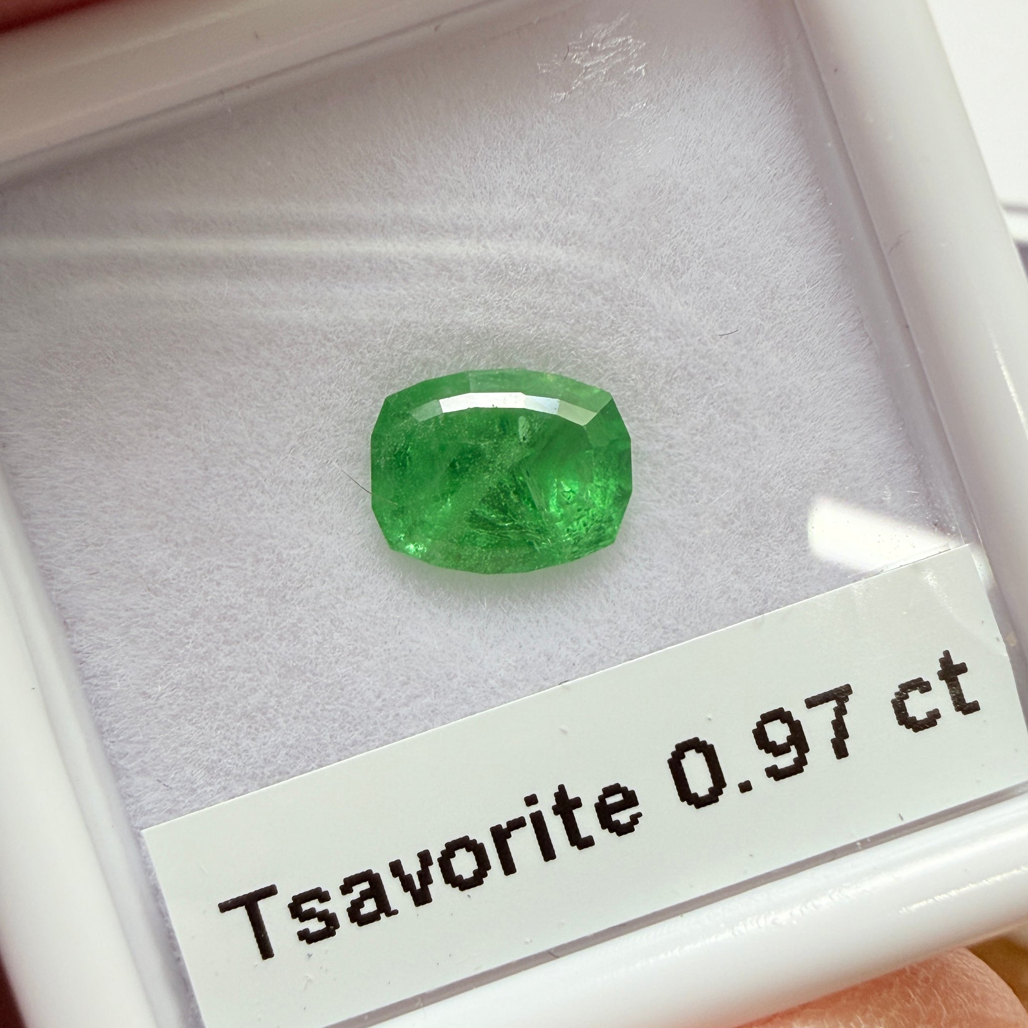 Tsavorite Garnet, 0.97ct, Kenya, Unheated Untreated